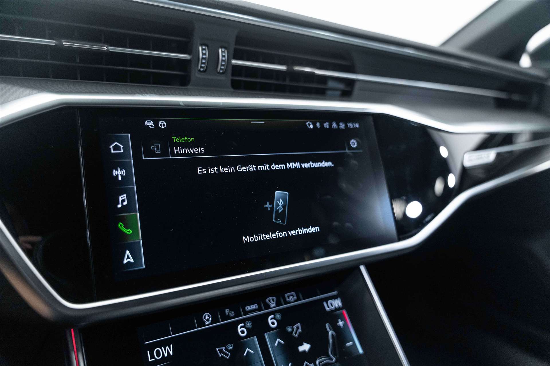 AUDI A6 Avant 45 TFSI Sport S-tronic quattro-image-19
