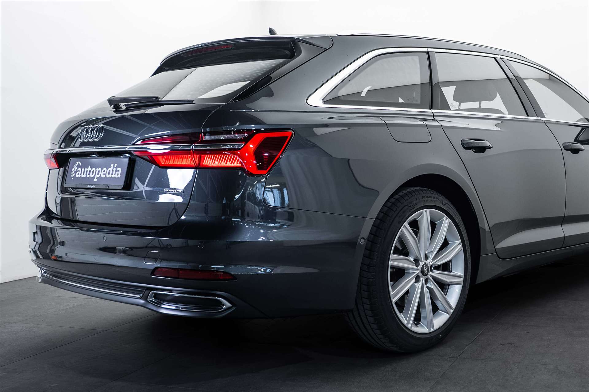 AUDI A6 Avant 45 TFSI Sport S-tronic quattro-showroom-element-3