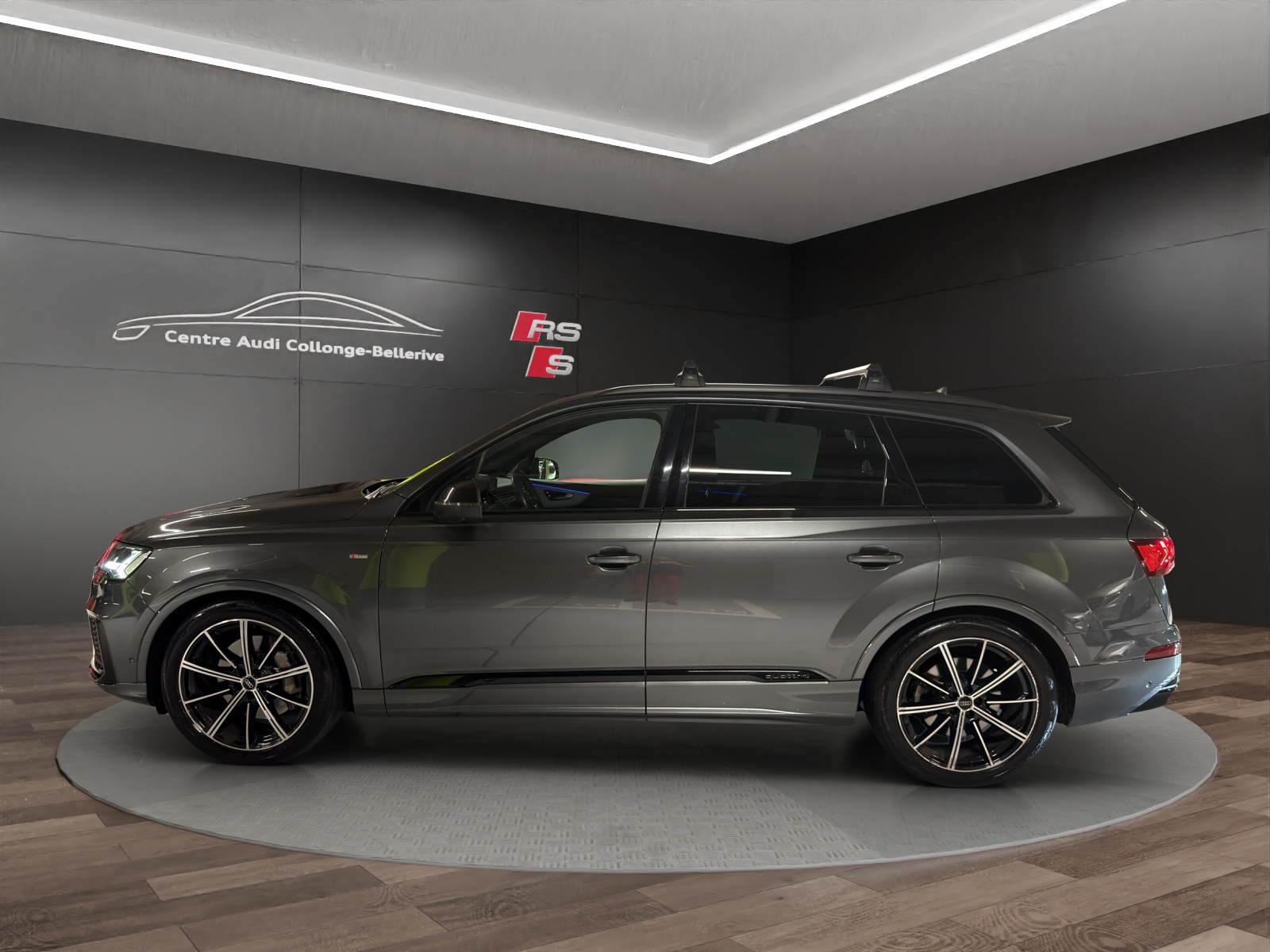 AUDI Q7 45 TDI quattro S Line tiptronic-showroom-element-2