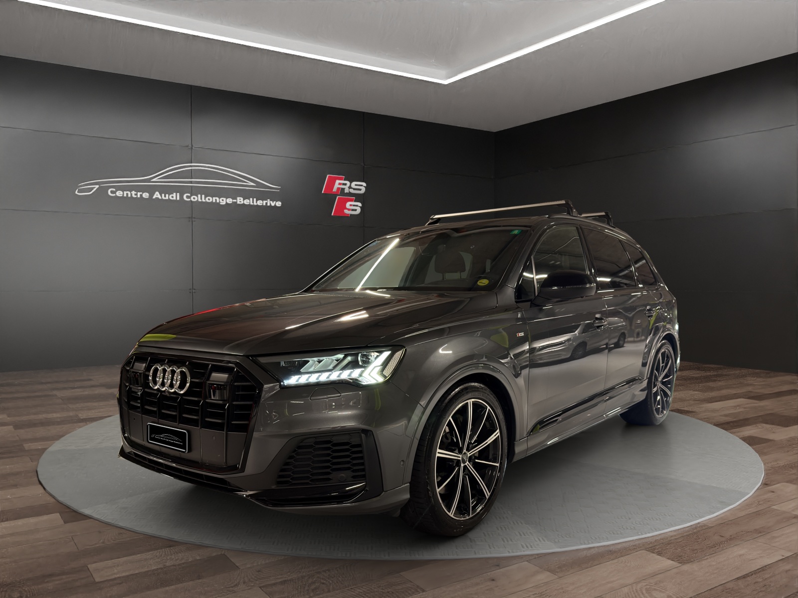 AUDI Q7 45 TDI quattro S Line tiptronic