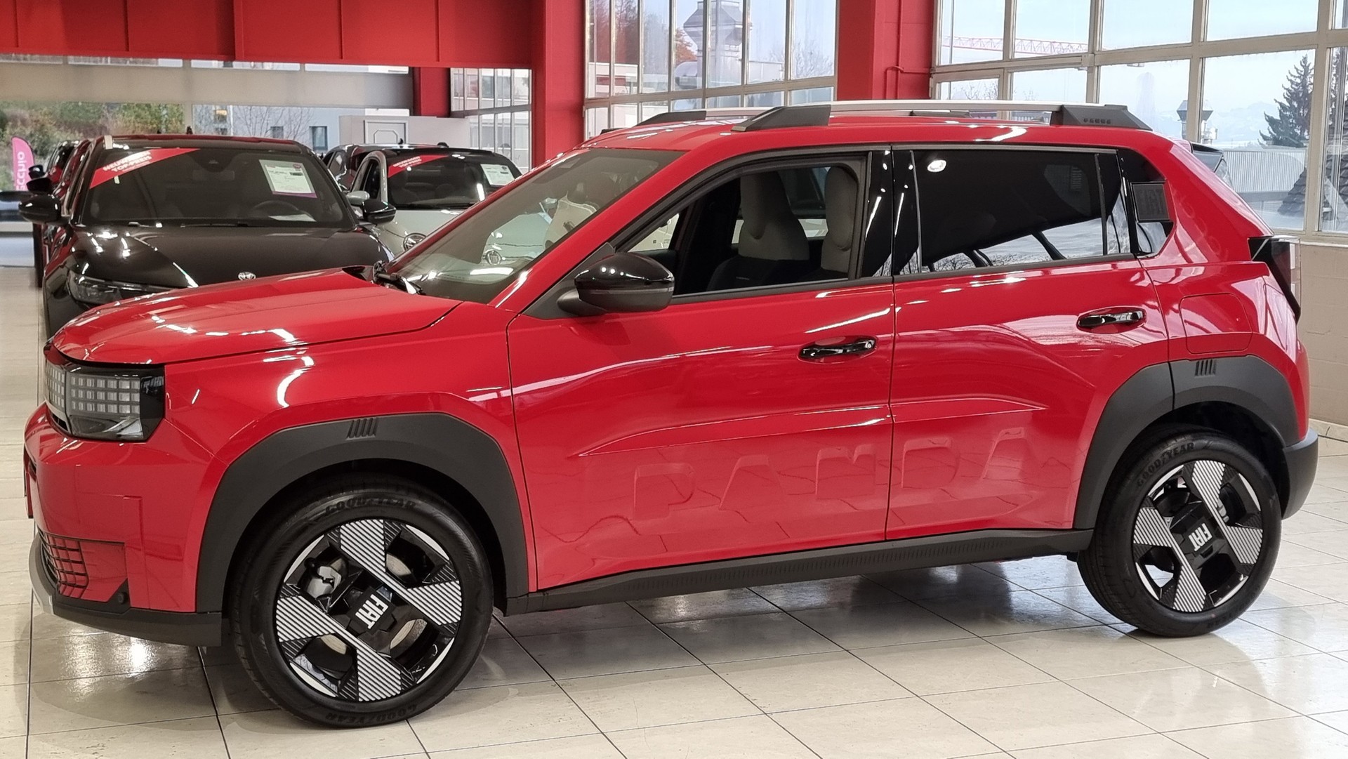 FIAT Grande Panda 1.2 Hybrid La Prima-showroom-element-2