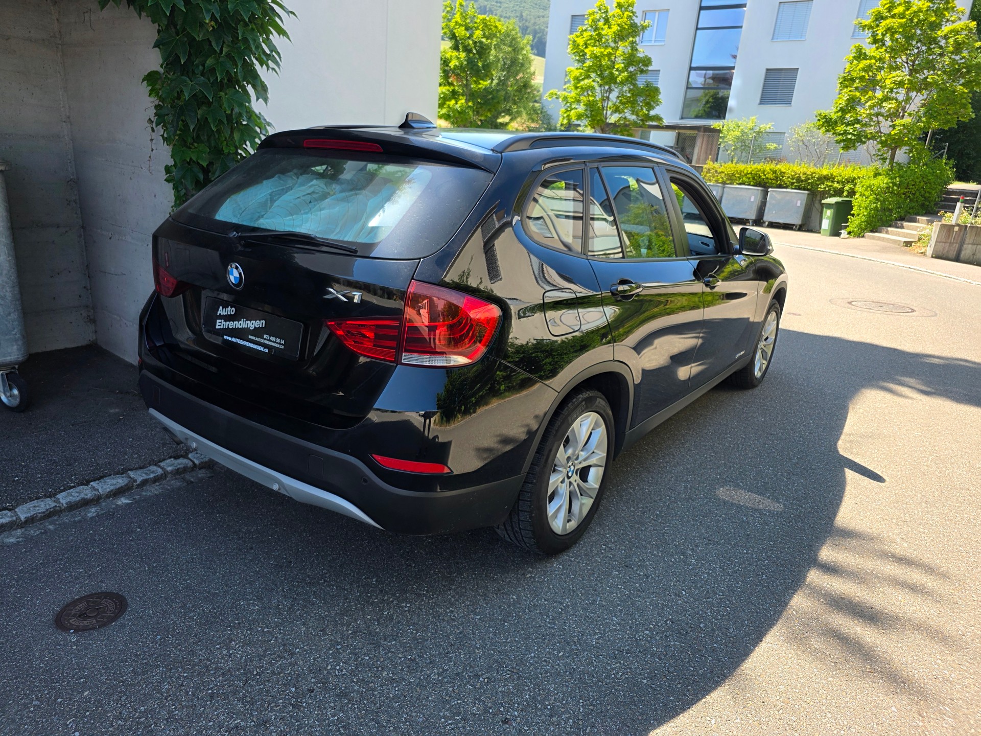 BMW X1 xDrive 18d-image-4