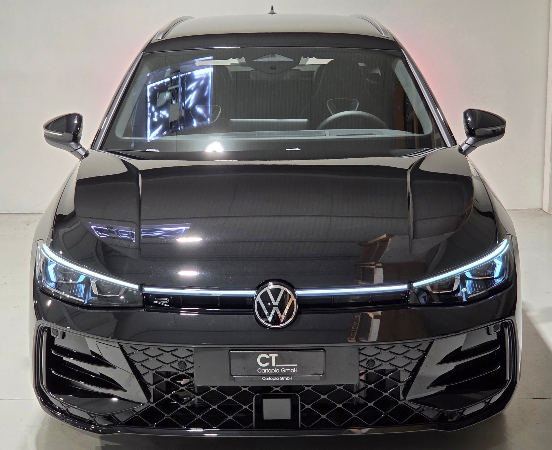 VW Passat Variant 2.0 TSI evo4 R-Line 4 Motion DSG-image-25