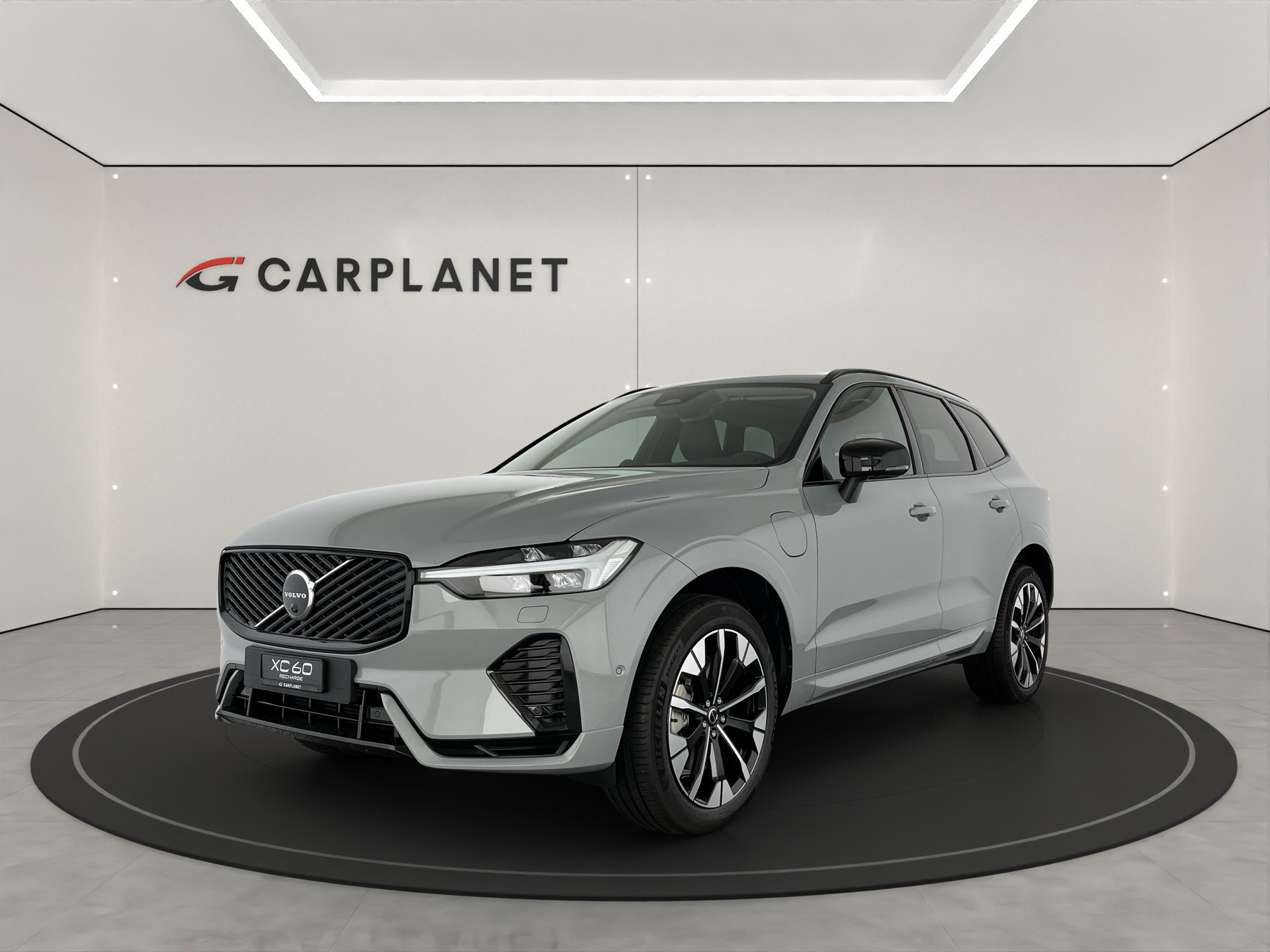 VOLVO XC60 2.0 T8 TE Ultra Dark eAWD