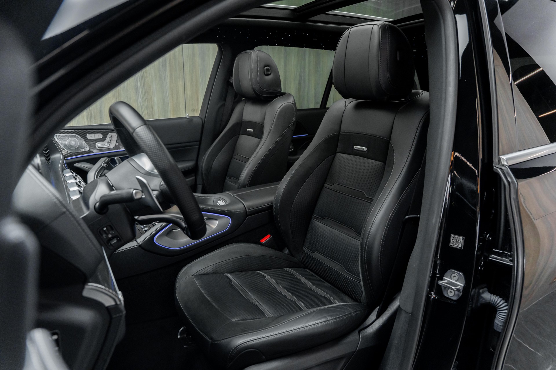 MERCEDES-BENZ GLS 63 4Matic+ TCT 9G-image-5