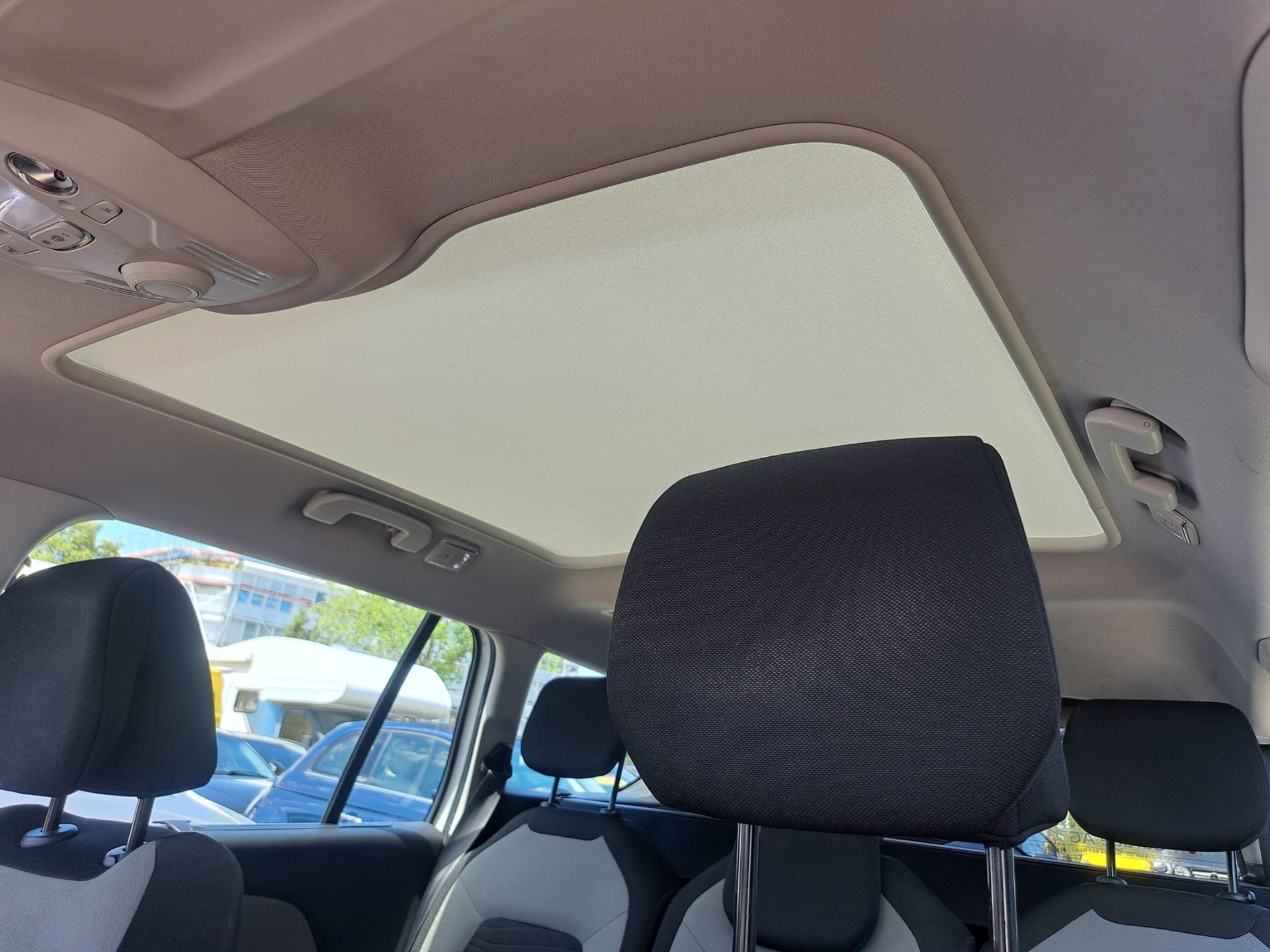 CITROEN Grand C4 Picasso 2.0 BlueHDi Exclusive-image-9