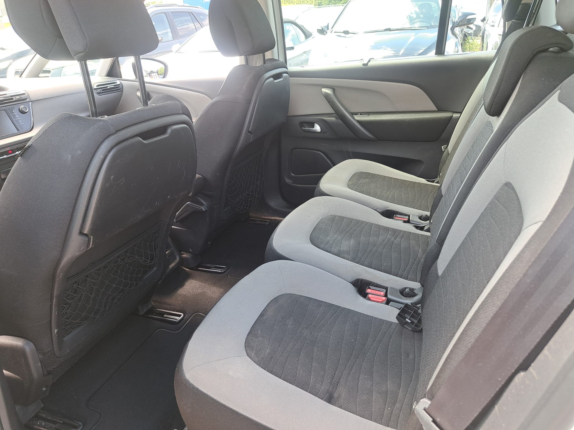 CITROEN Grand C4 Picasso 2.0 BlueHDi Exclusive-image-4