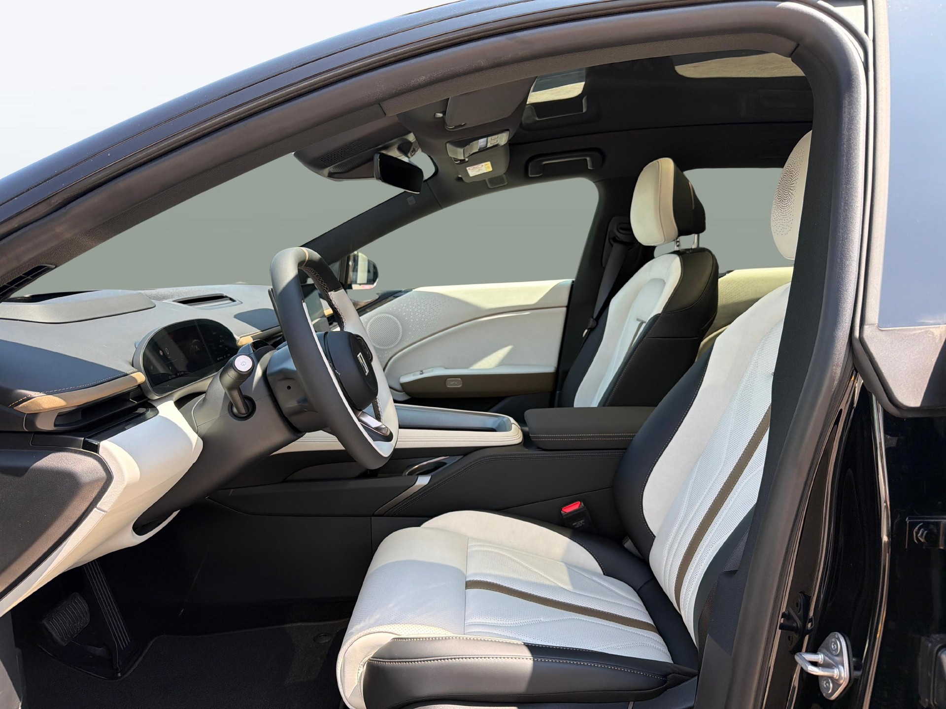 ZEEKR 7GT Privilege AWD-image-10