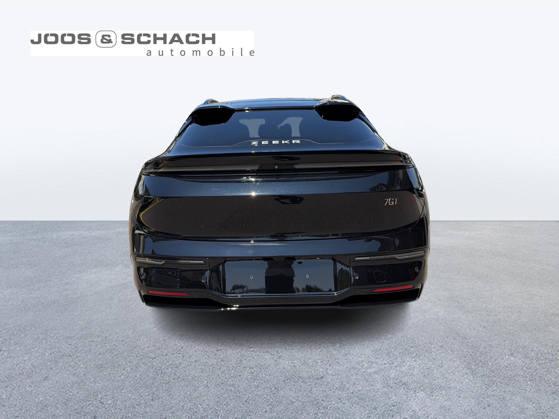 ZEEKR 7GT Privilege AWD-showroom-element-3