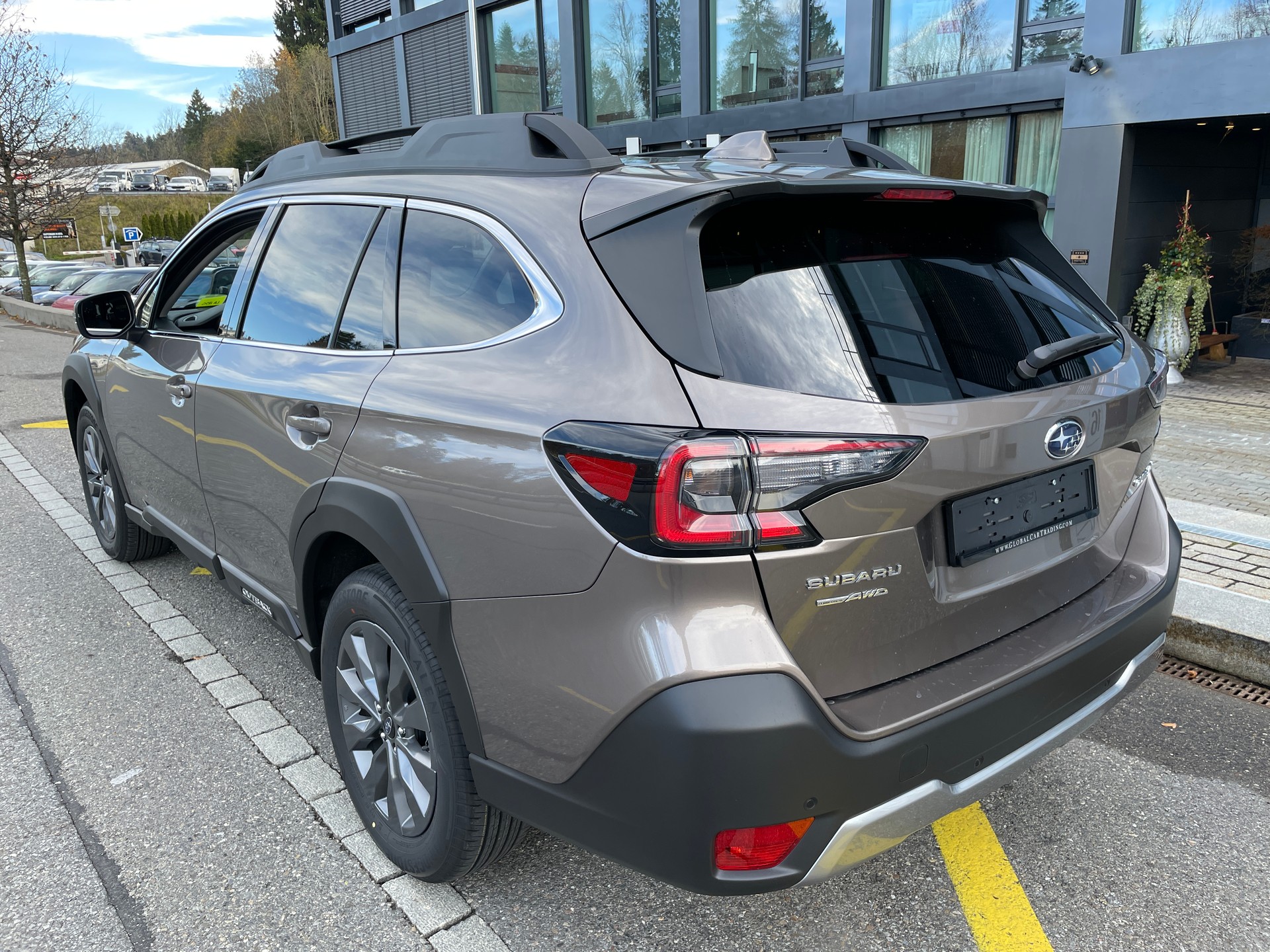 SUBARU Outback 2.5i Advantage AWD Lineartronic-image-7