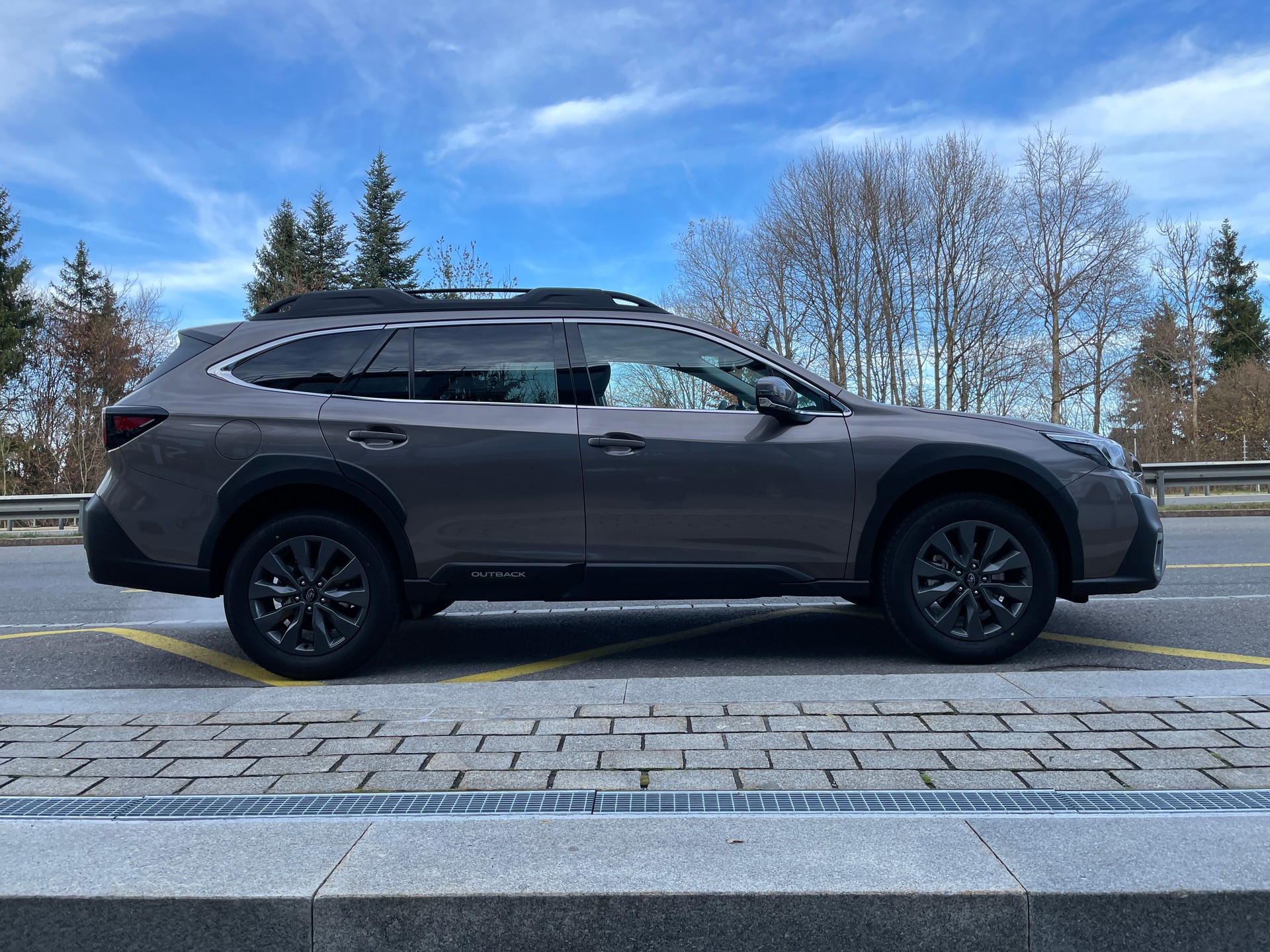 SUBARU Outback 2.5i Advantage AWD Lineartronic-showroom-element-3