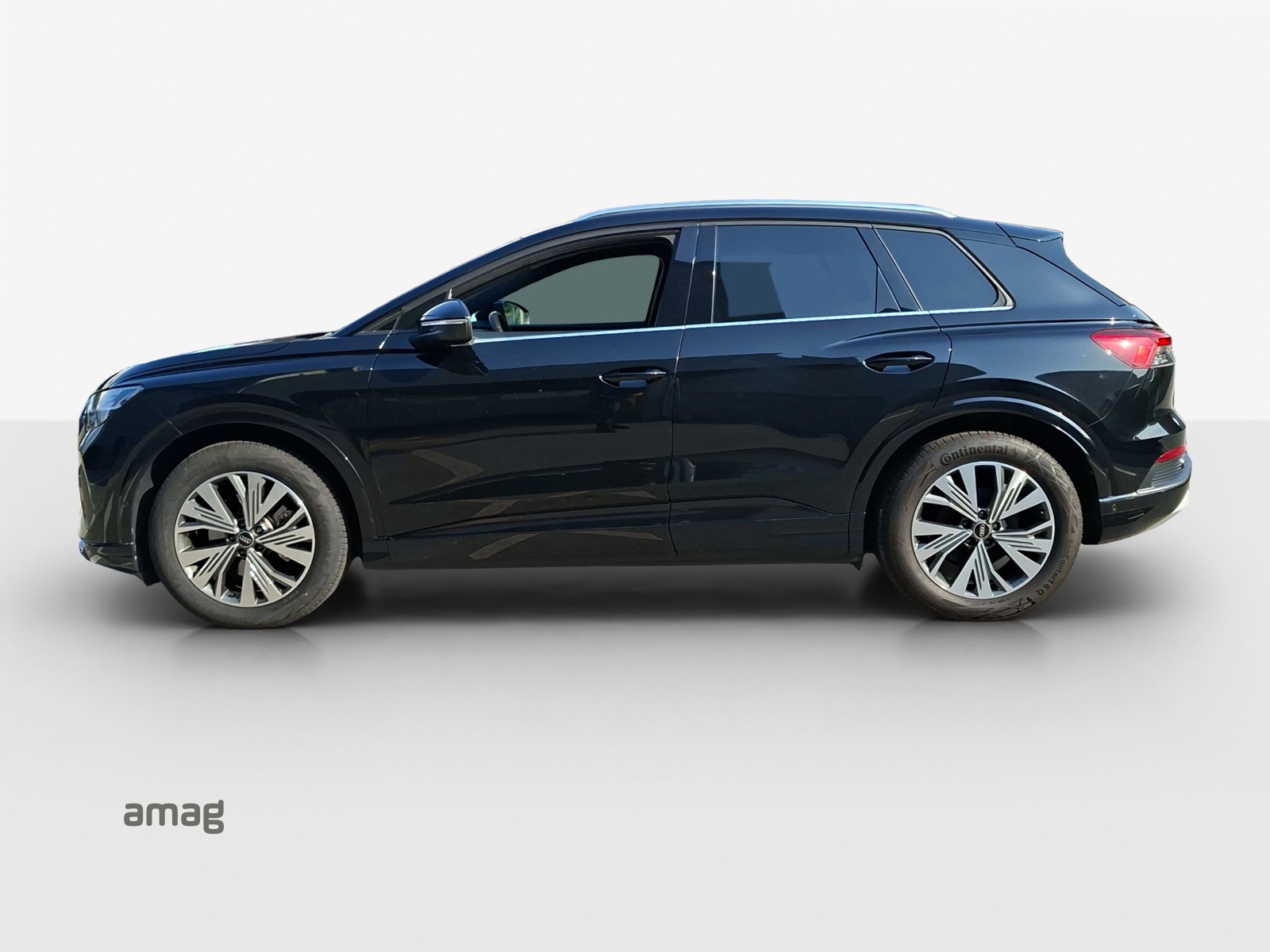 AUDI Q4 e-tron 35-showroom-element-1