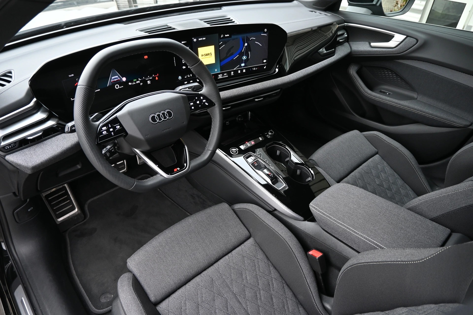 AUDI A5 Limousine 40 TFSI S Line S tronic 204PS + Werksgarantie 06.2027-image-10