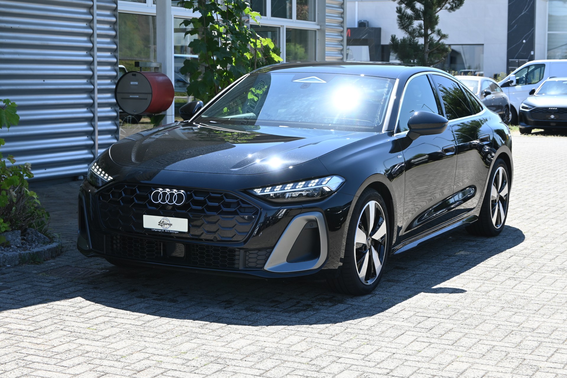AUDI A5 Limousine 40 TFSI S Line S tronic 204PS + Werksgarantie 06.2027-showroom-element-1