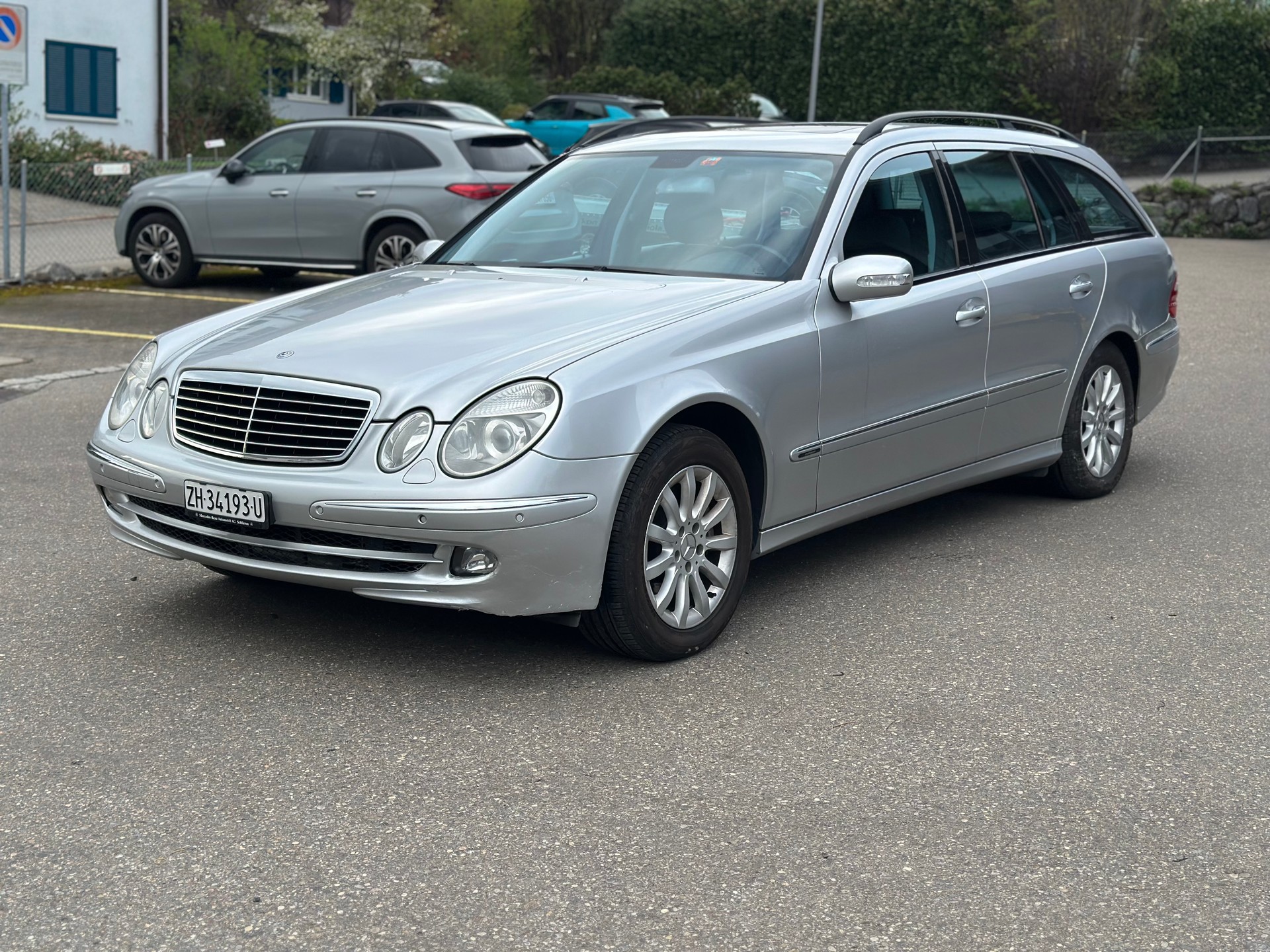 MERCEDES-BENZ E 350 Avantgarde 7G-Tronic