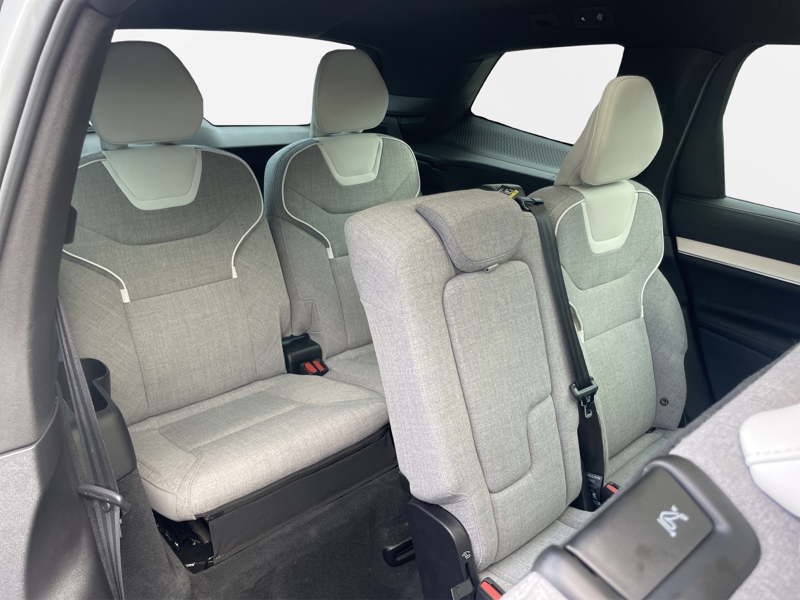 VOLVO EX 90 Twin Performance Ultra AWDD-image-16