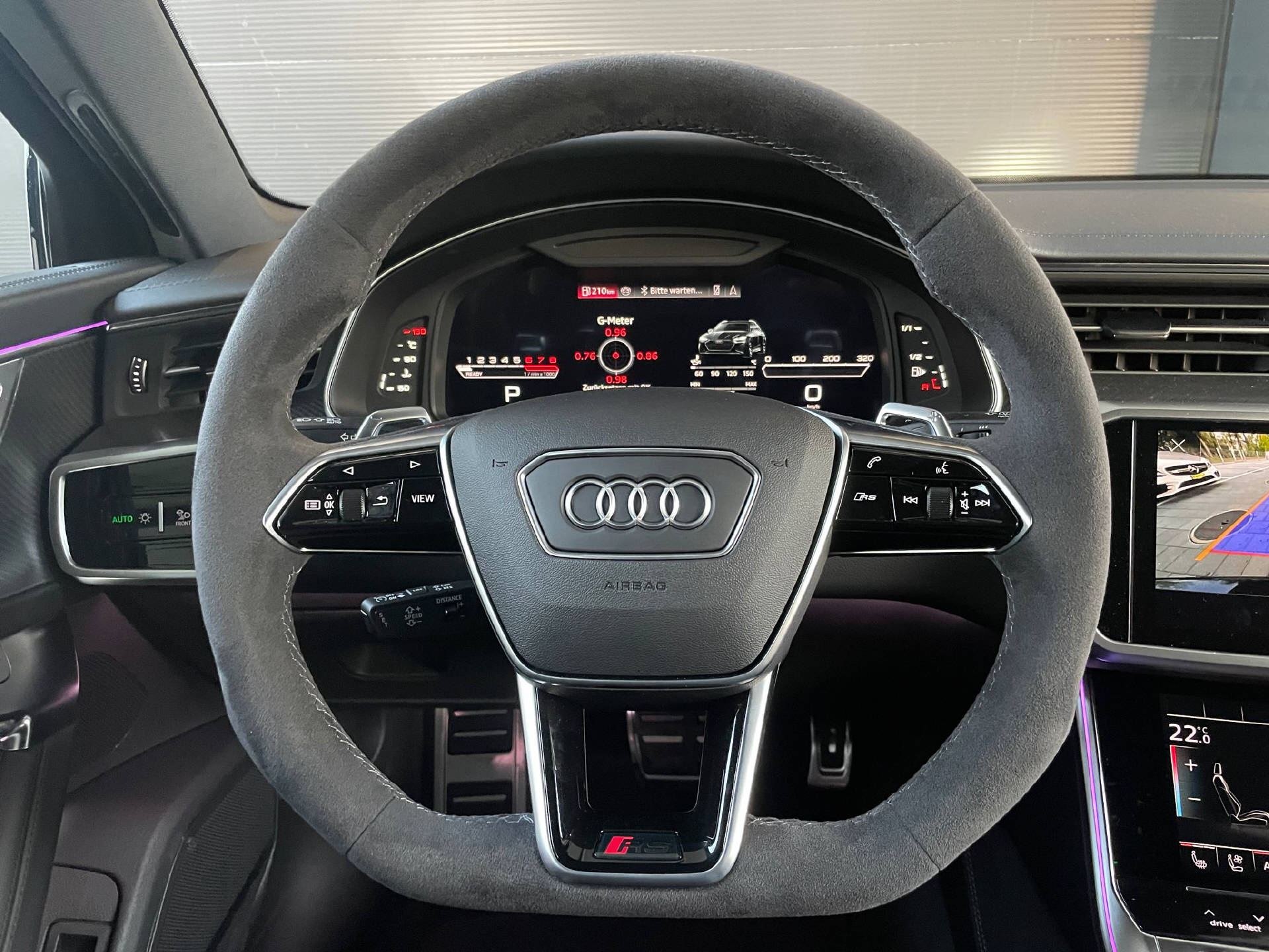 AUDI RS6 Avant 4.0 V8 TFSI performance quattro T-Tronic-image-6