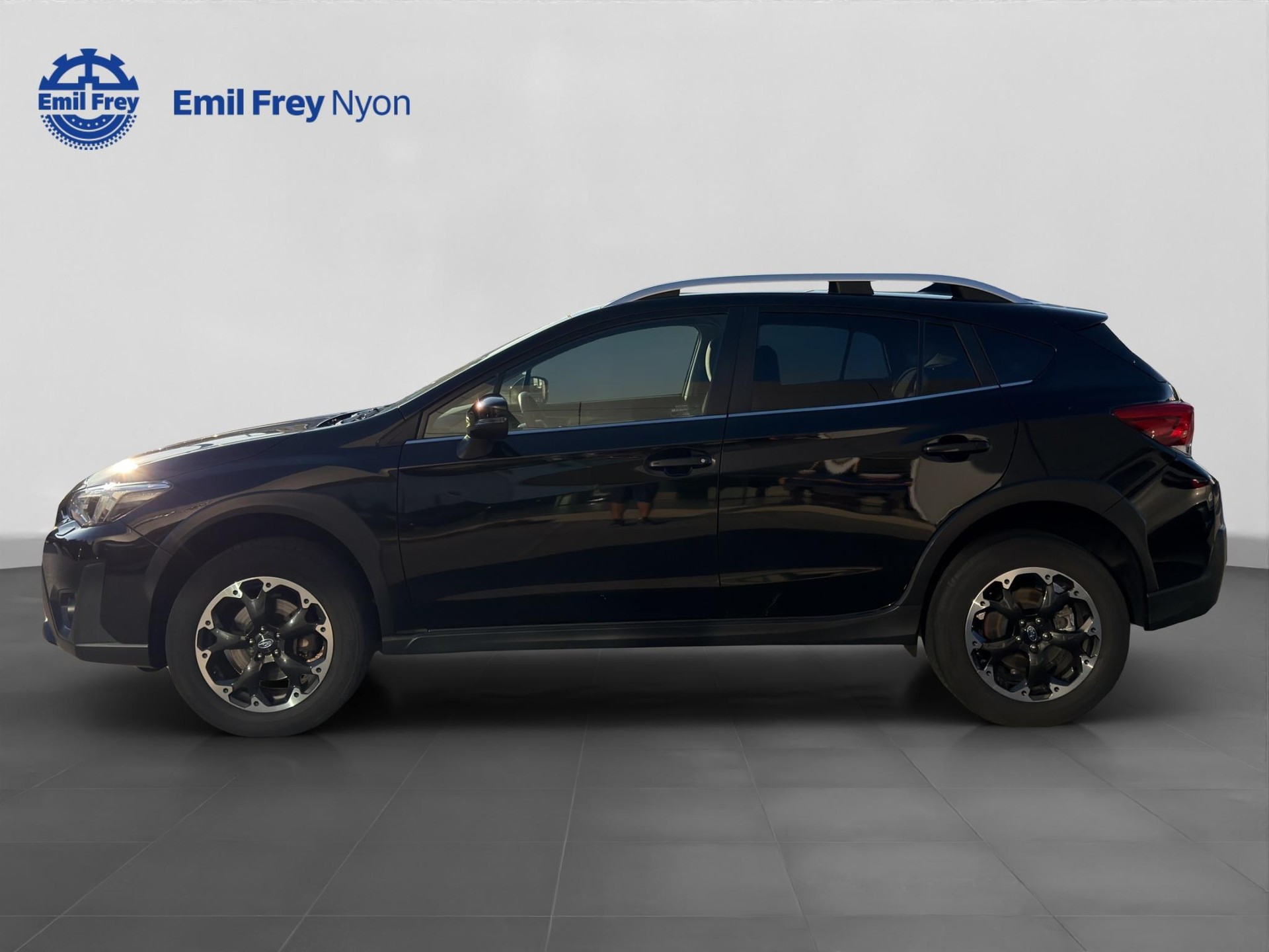 SUBARU XV 1.6i Swiss Edition-showroom-element-2