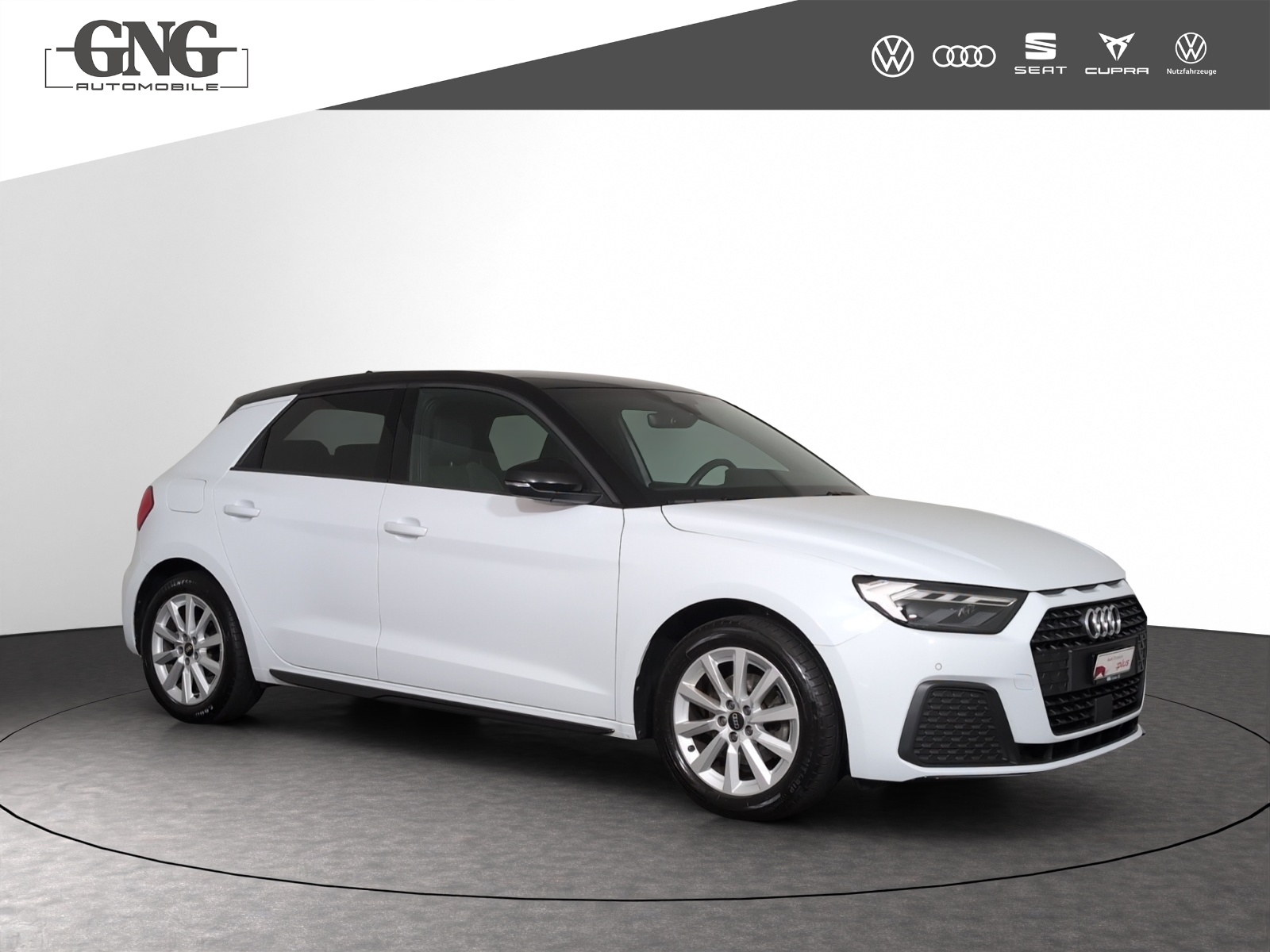 AUDI A1 Sportback 30 TFSI Attraction-showroom-element-3