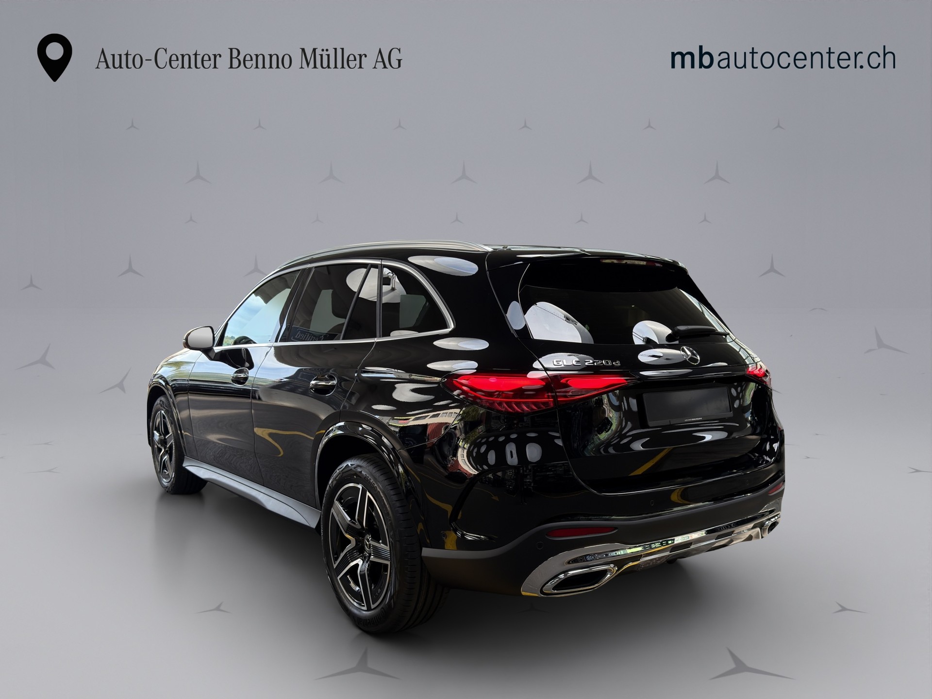 MERCEDES-BENZ GLC 220 d AMG Line 4matic-showroom-element-3