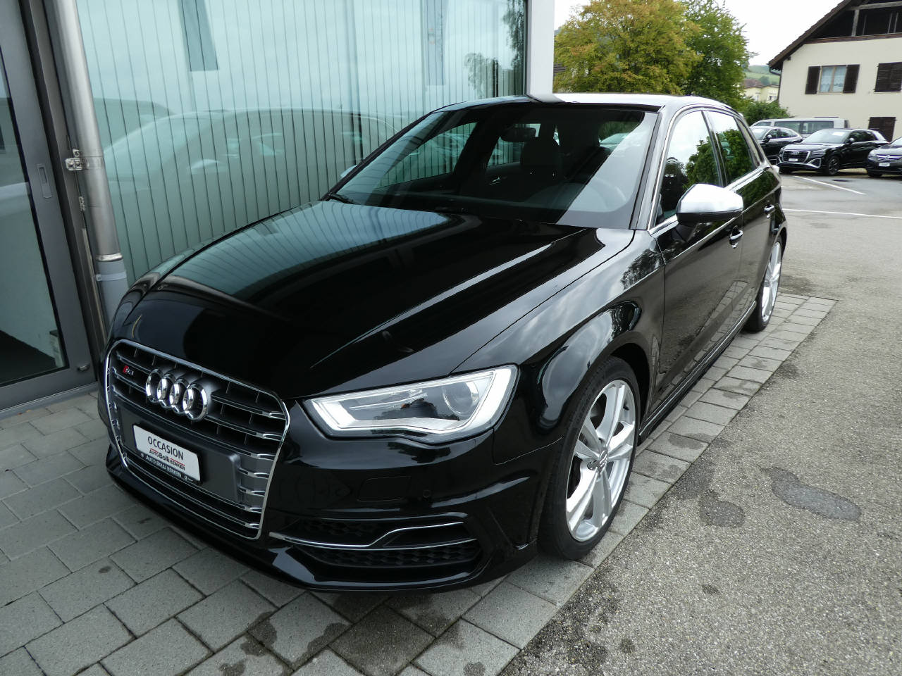AUDI S3 Sportback 2.0 T FSI quattro S-Tronic-showroom-element-1
