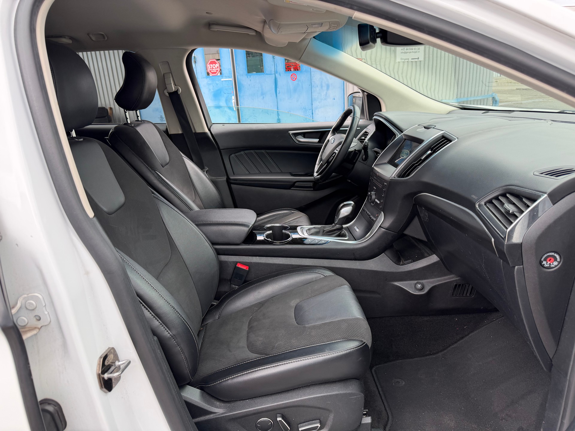 FORD Edge 2.0 TDCi ST-Line 4WD PowerShift-image-6