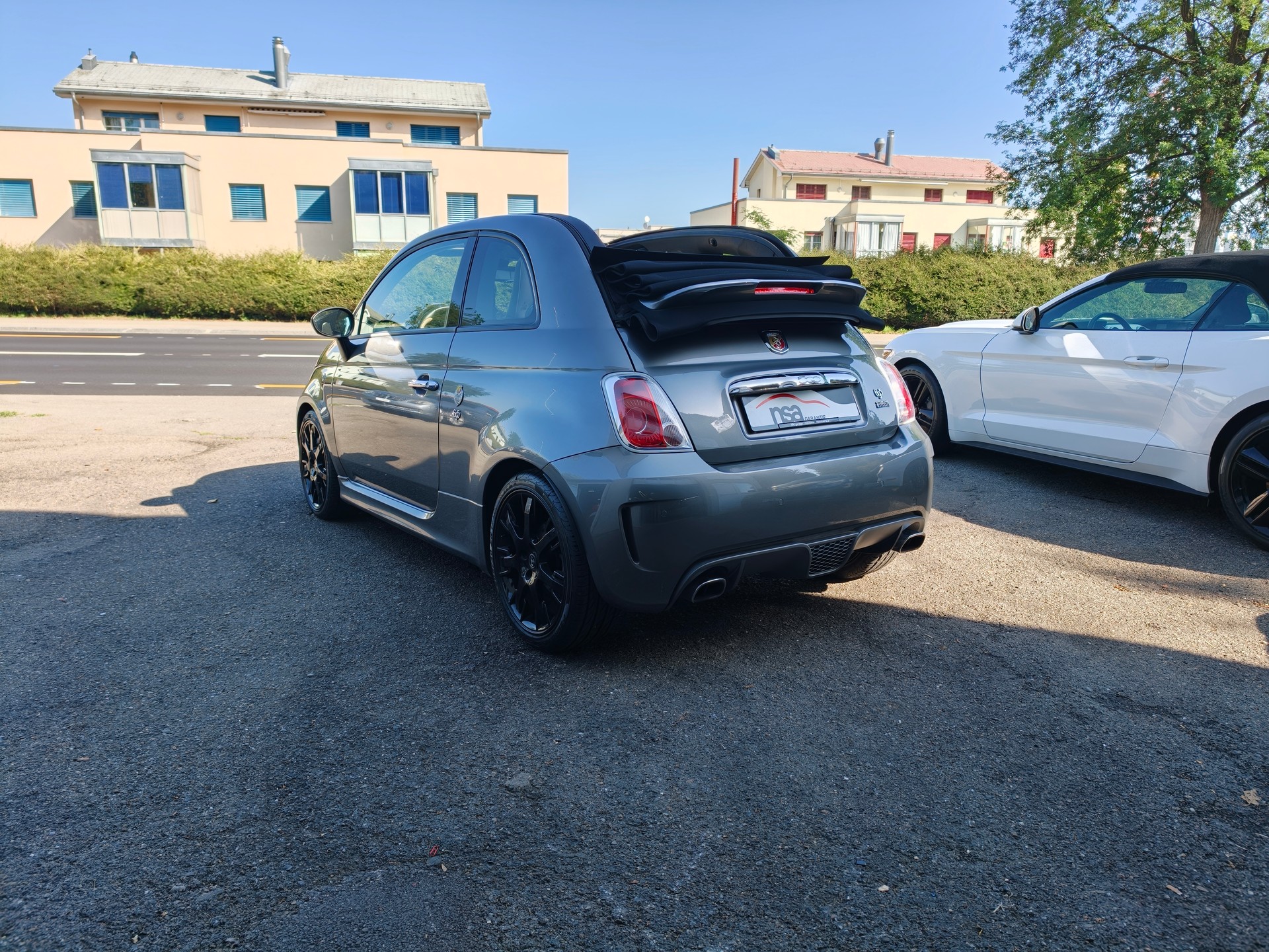 FIAT 695C 1.4 16V Turbo Abarth Edizione Maserati-showroom-element-3