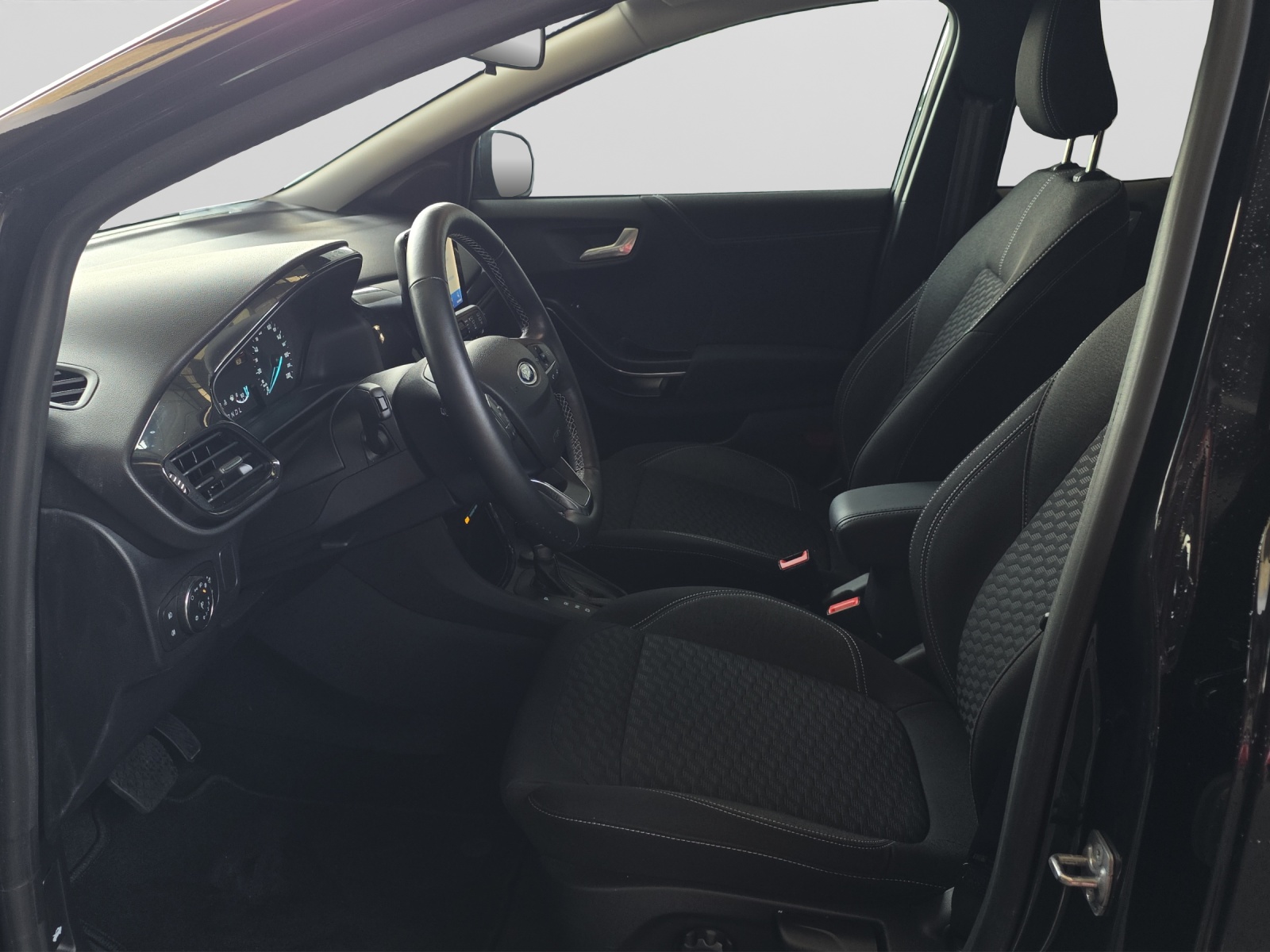 FORD Puma 1.0 EcoB Hybrid Titanium-image-8