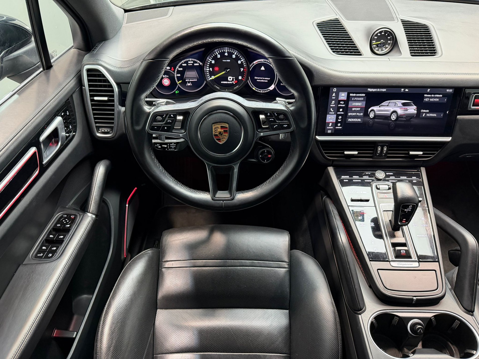 PORSCHE Cayenne E-Hybrid-image-17