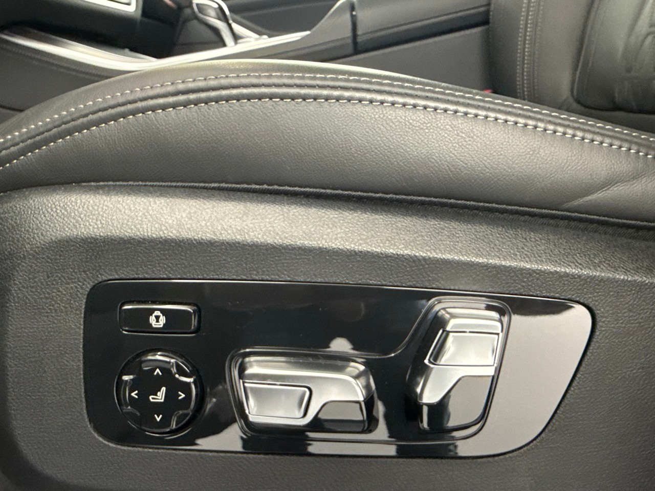 BMW X5 xDrive 48V 40d M Sport Steptronic ''7-Plätzer''-image-10
