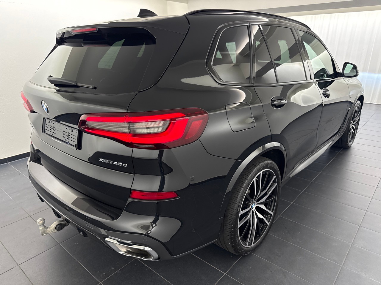 BMW X5 xDrive 48V 40d M Sport Steptronic ''7-Plätzer''-showroom-element-2