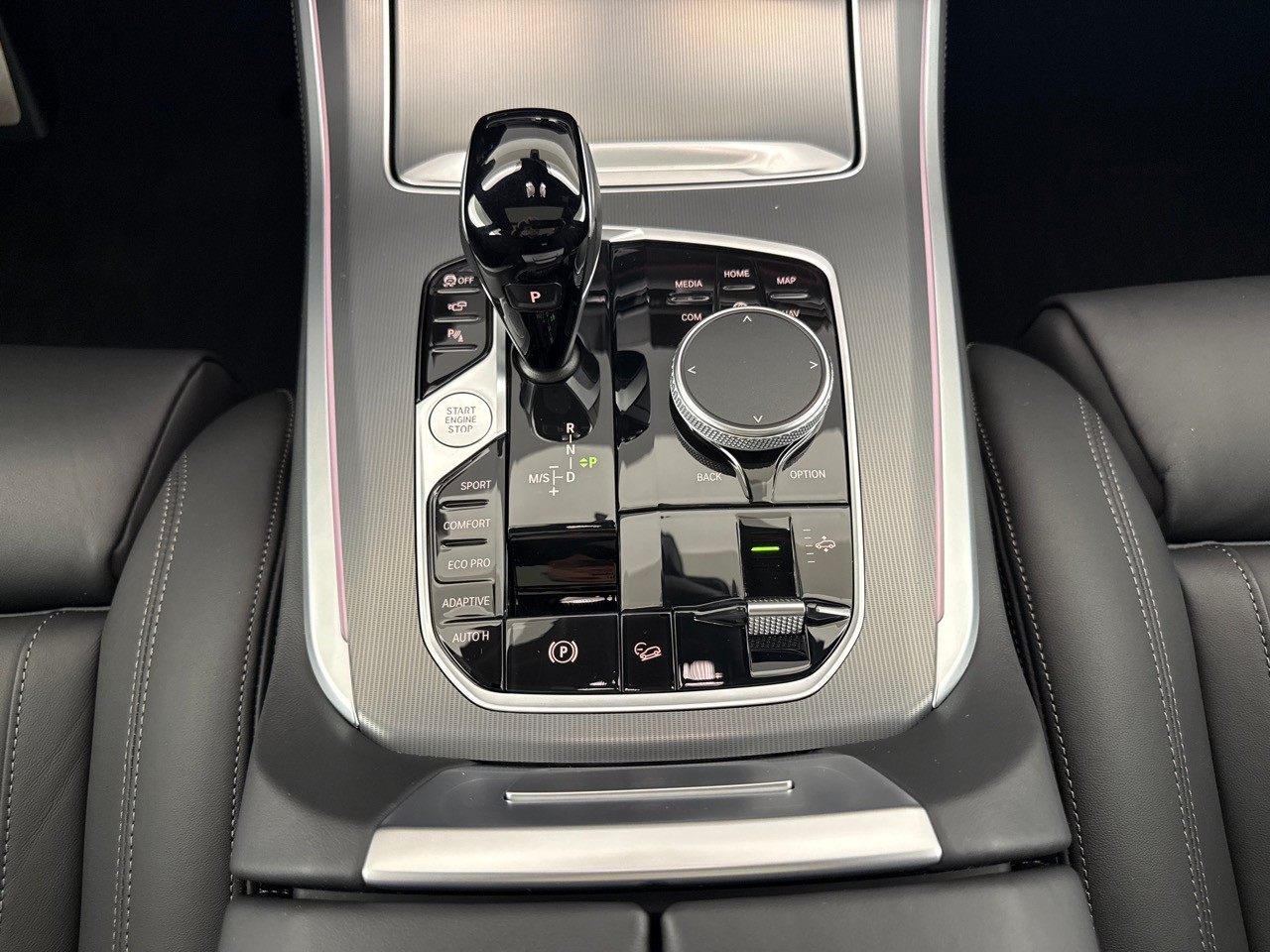 BMW X5 xDrive 48V 40d M Sport Steptronic ''7-Plätzer''-image-13