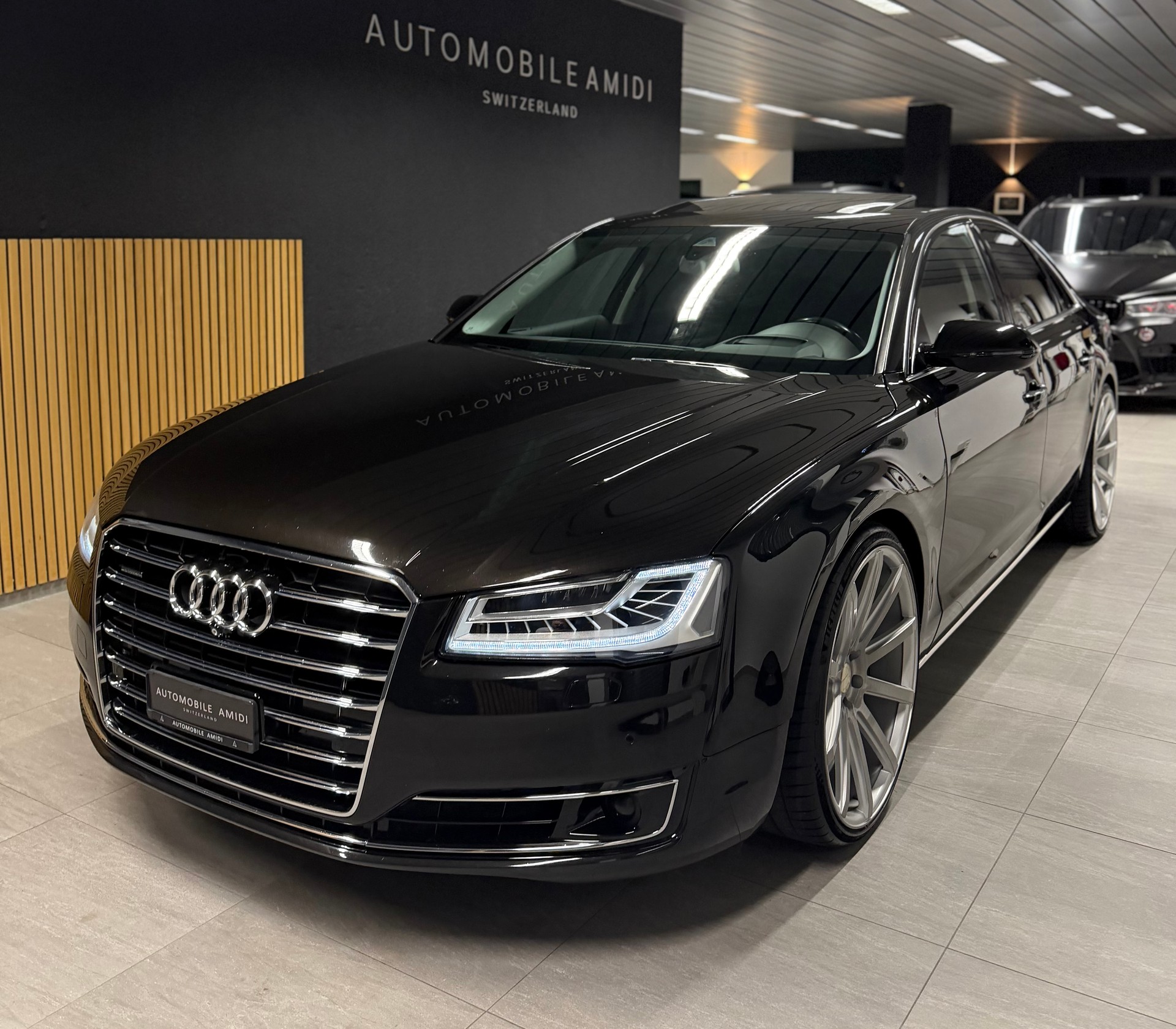 AUDI A8 4.0 TFSI V8 quattro tiptronic, Vollausstattung! GRATIS-SERVICE!