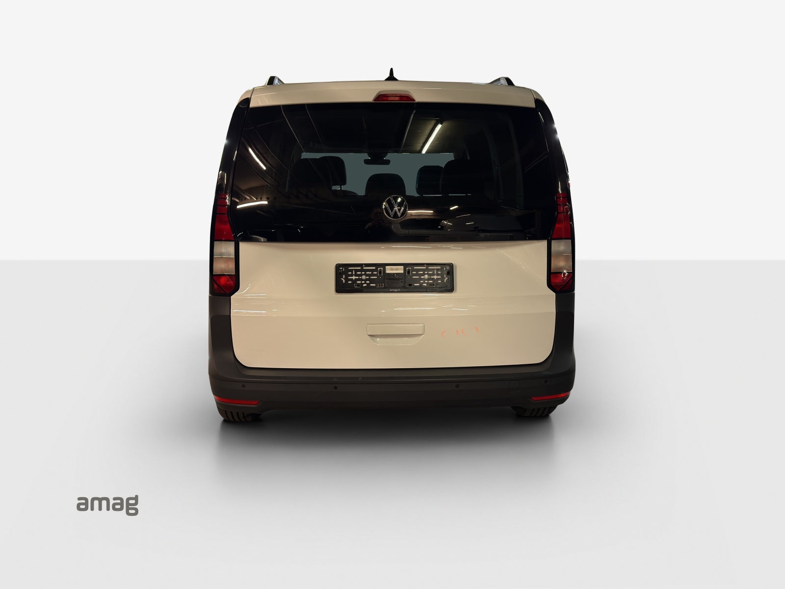 VW Caddy 2.0 TDI-showroom-element-3
