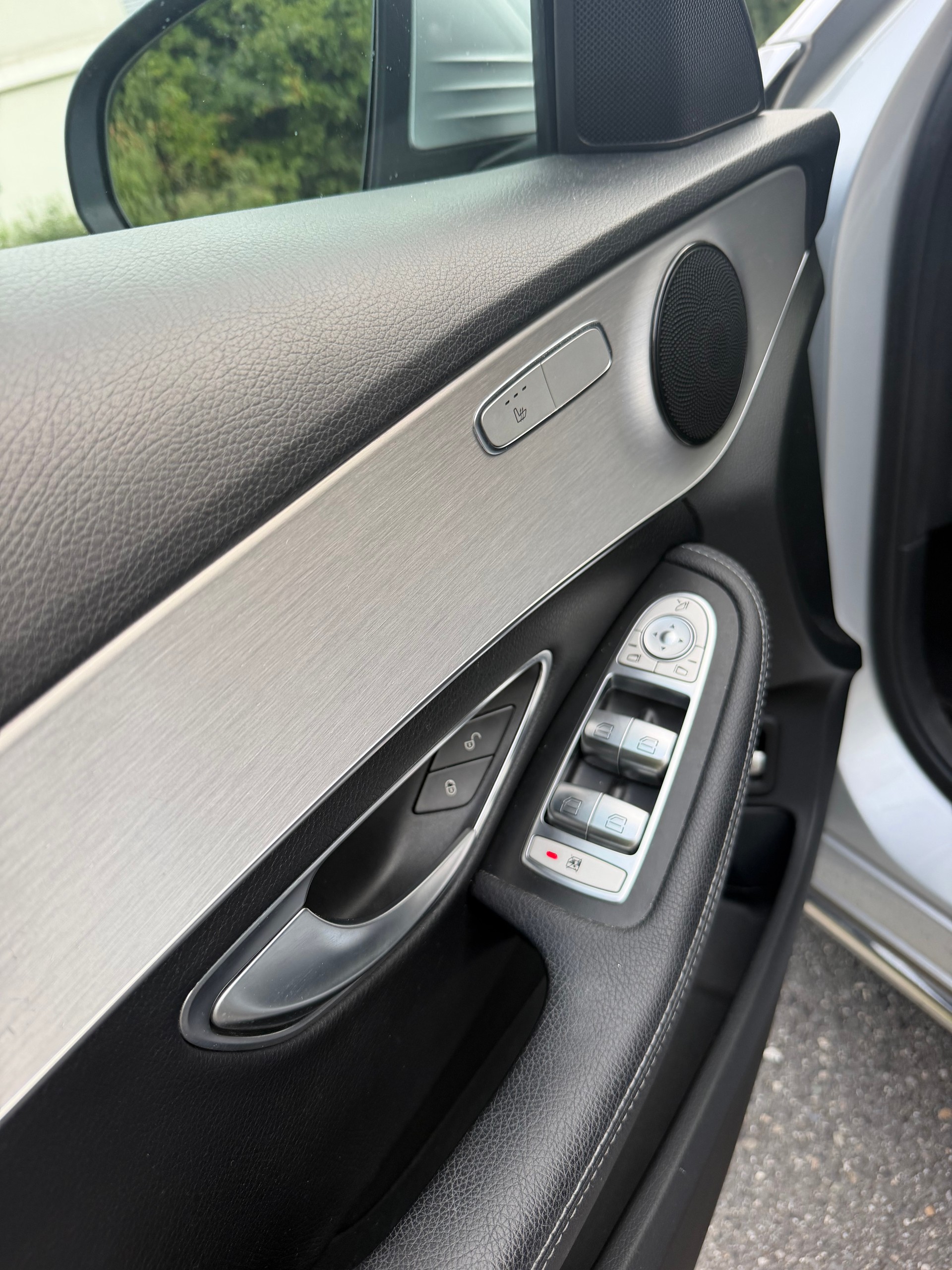 MERCEDES-BENZ C 180 Avantgarde 9G-Tronic-image-15