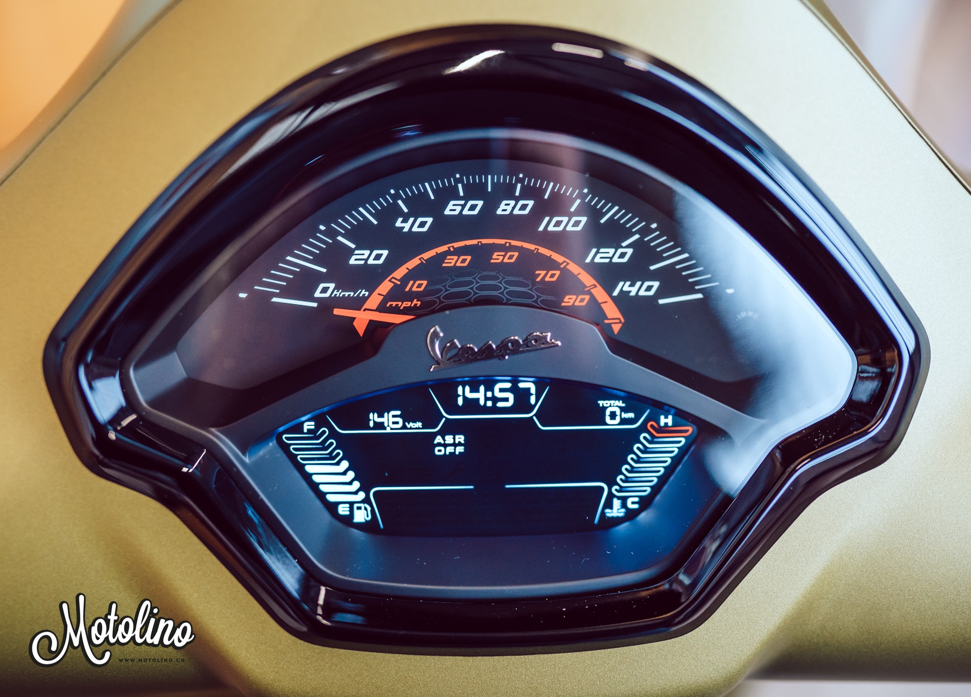 PIAGGIO Vespa GTS 125 Super Sport RST Euro 5+-image-10