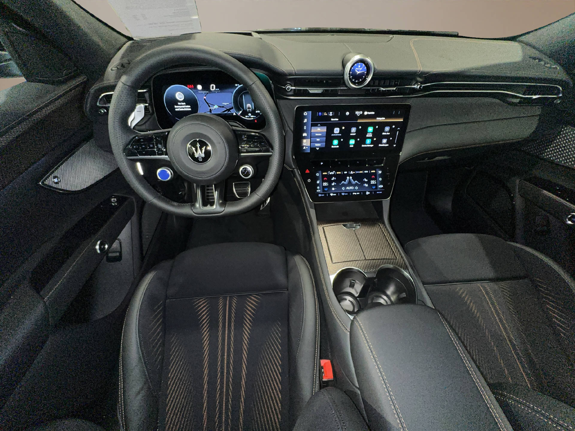 MASERATI Grecale Folgore-image-12