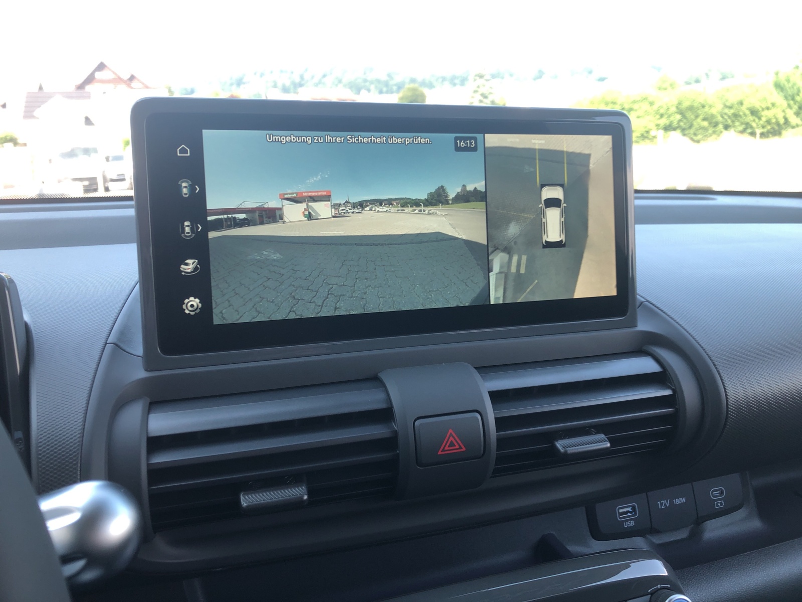 HYUNDAI Inster Electric Vertex Cross-image-11