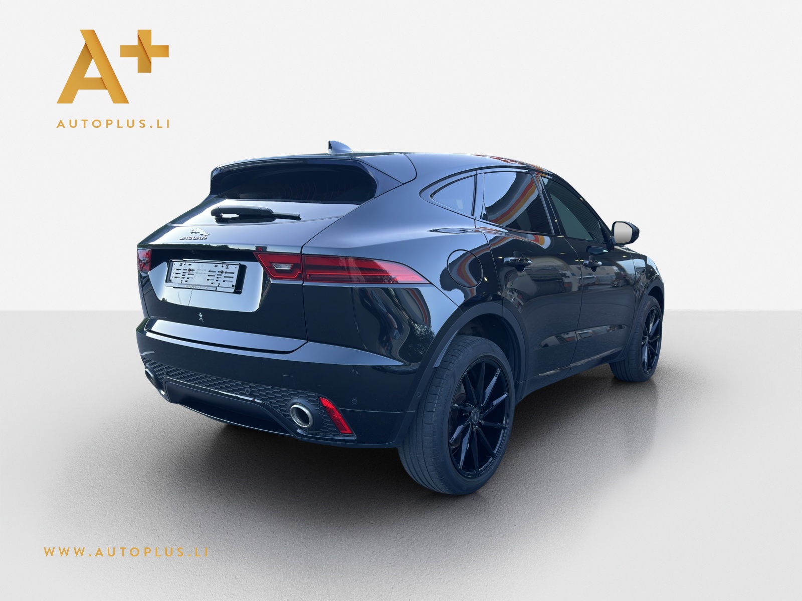 JAGUAR E-Pace 2.0d D180 First Edition AWD Automatik-image-4