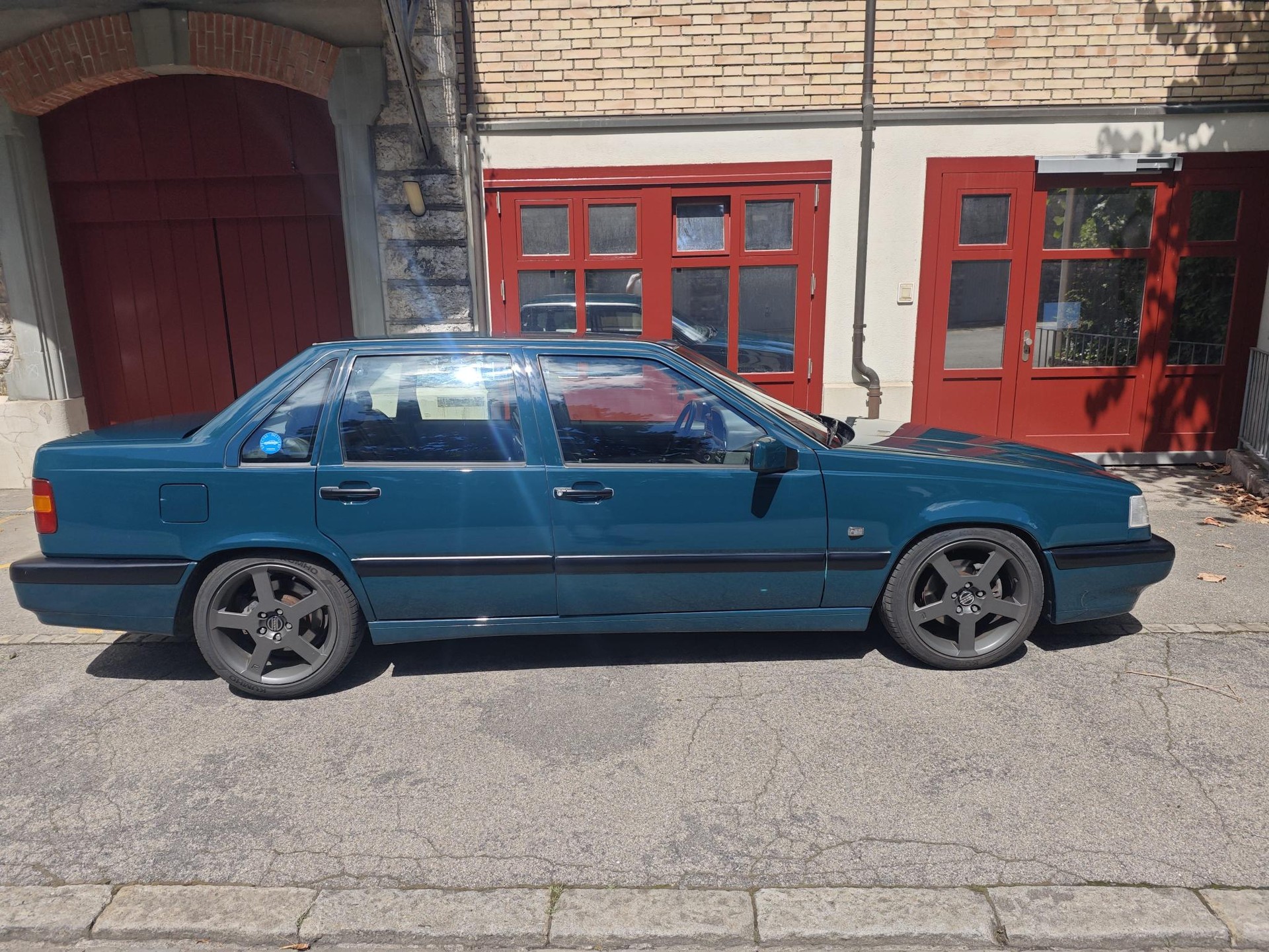 VOLVO 850 T-5-image-1