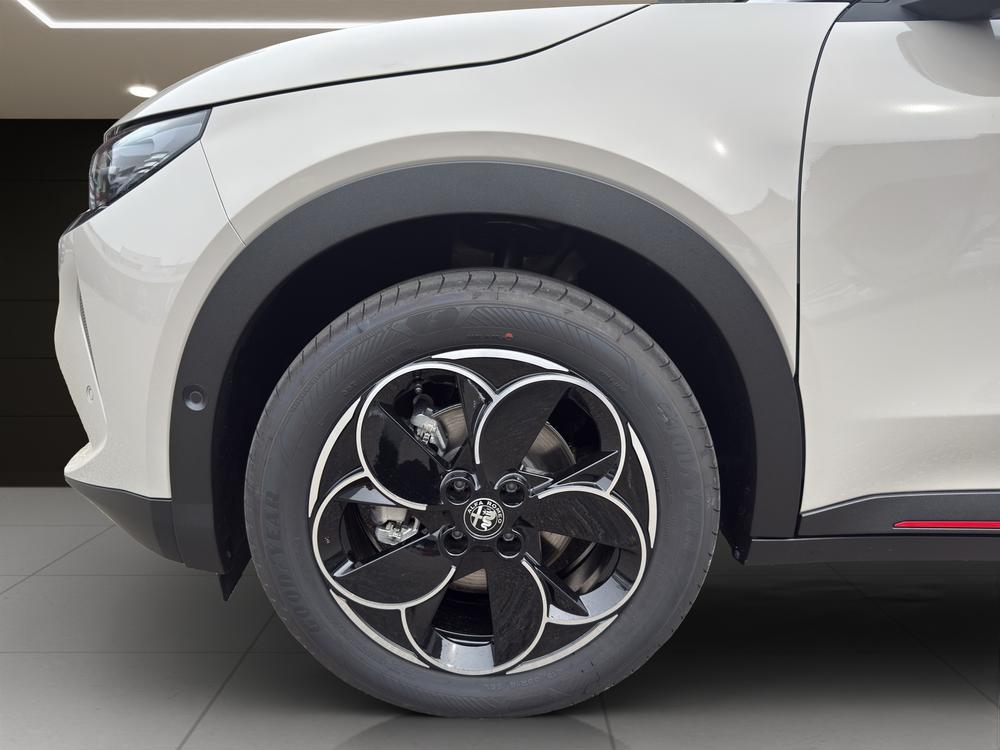 ALFA ROMEO Junior 1.2 Ibrida Q4-image-14