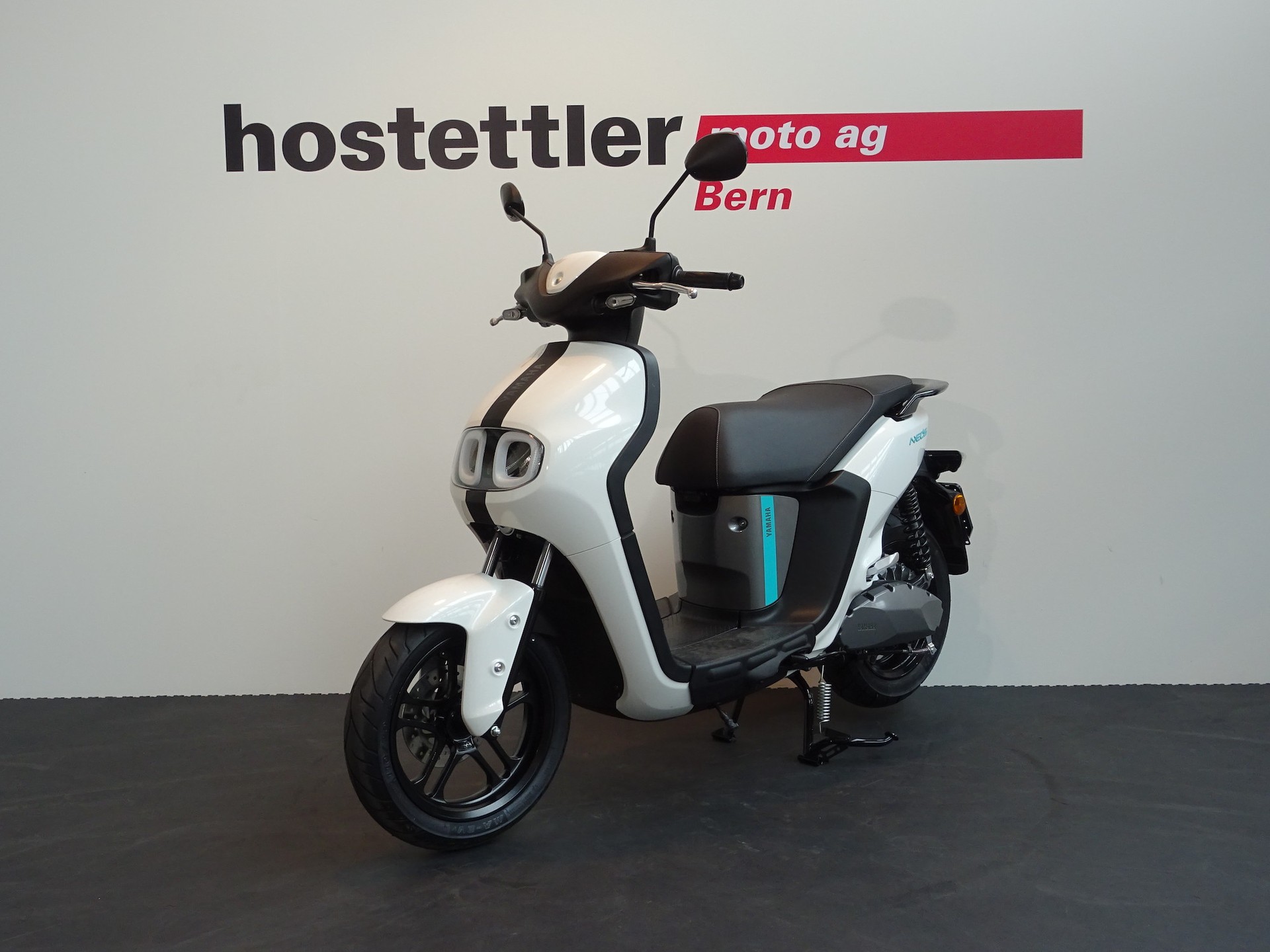 YAMAHA NEO's Dual-Battery-image-2