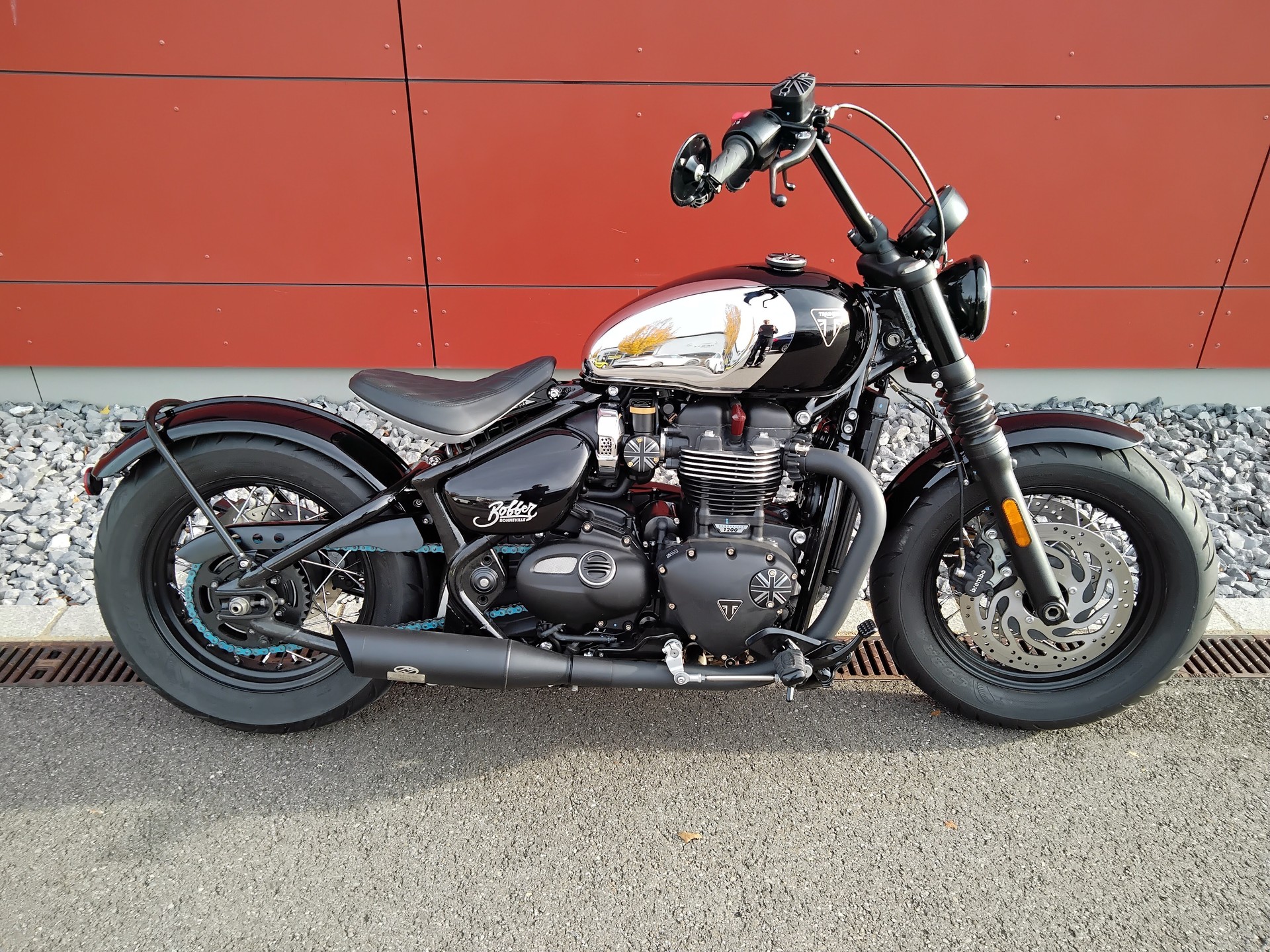 TRIUMPH Bonneville 1200 Bobber