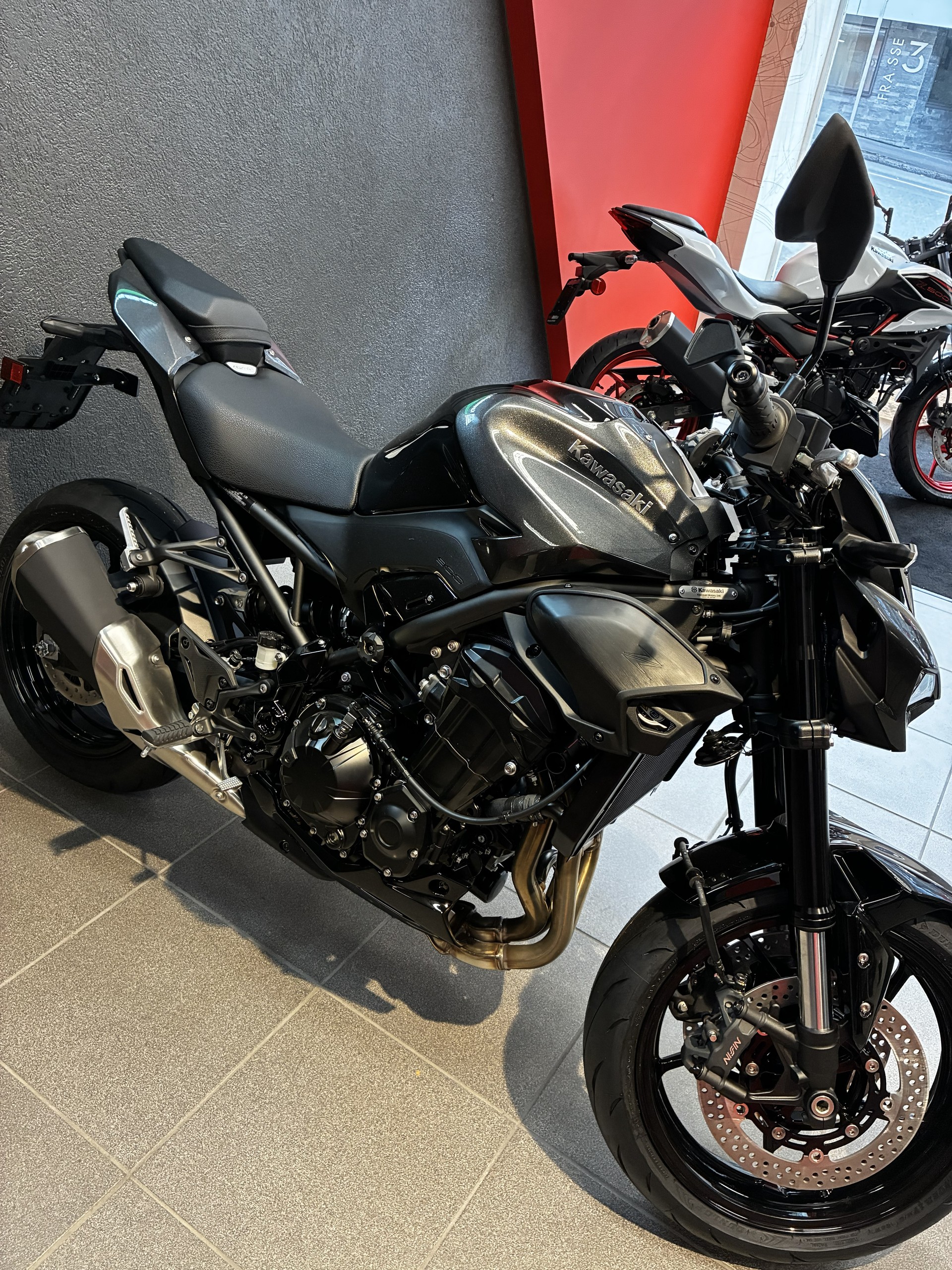 KAWASAKI Z 900 (70kW) MY 2026-image-6