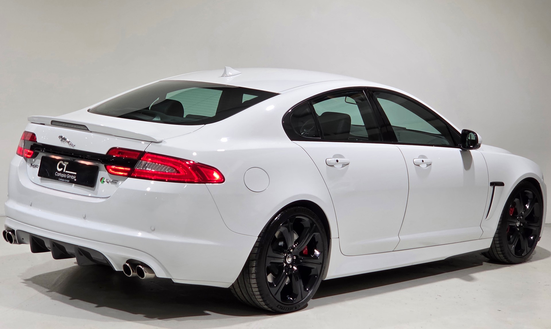 JAGUAR XF 5.0 V8 S/C XFR-S-image-31