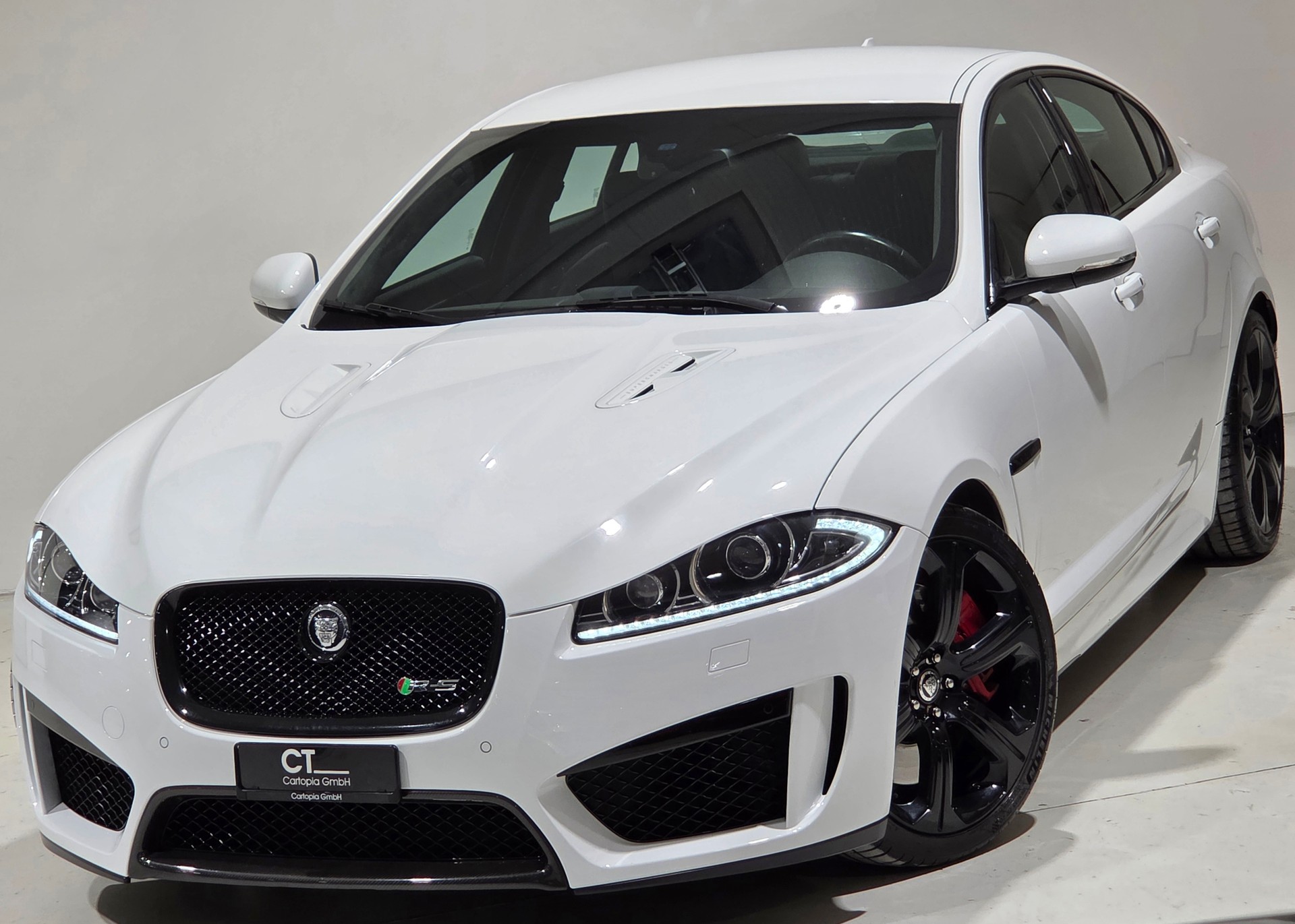 JAGUAR XF 5.0 V8 S/C XFR-S