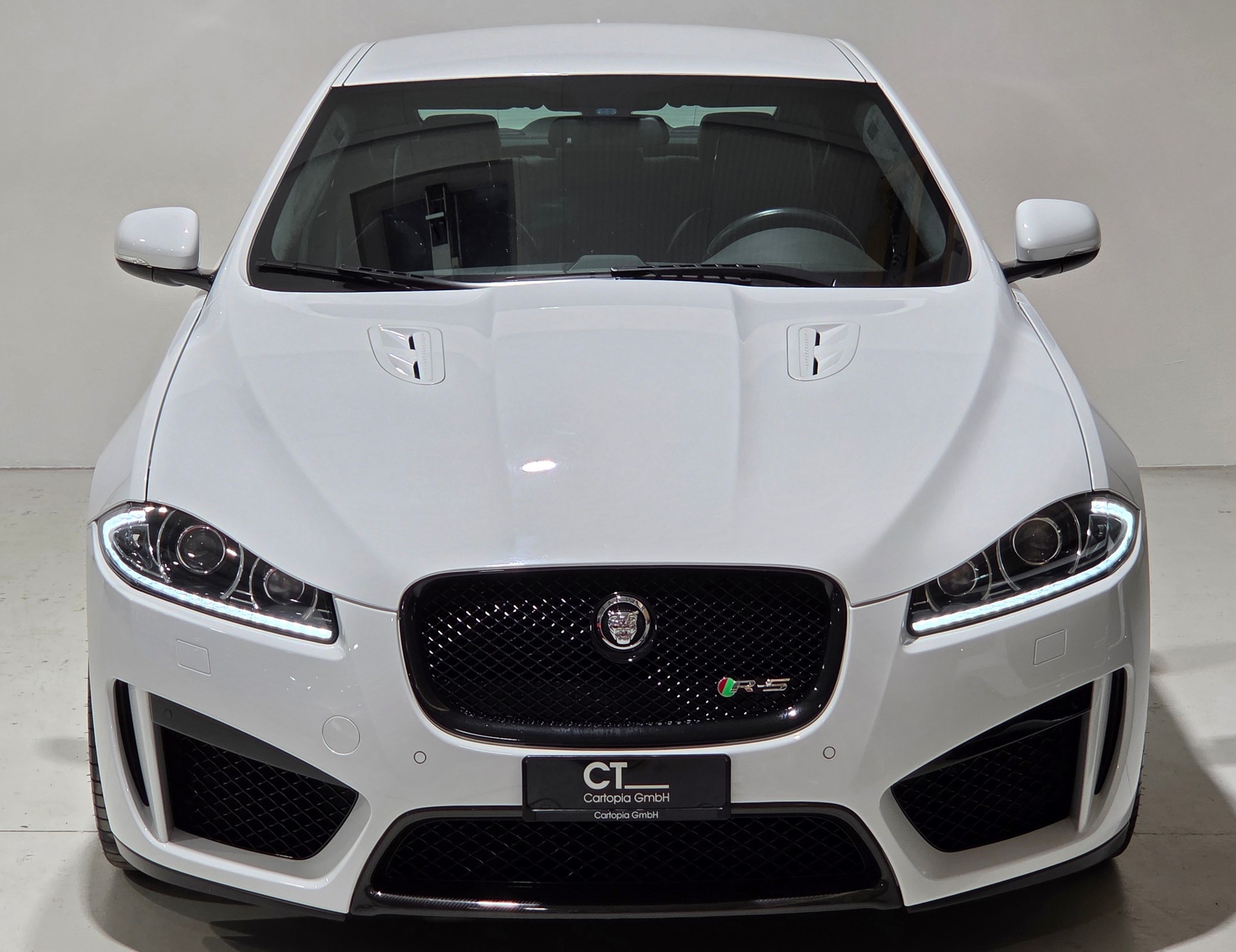 JAGUAR XF 5.0 V8 S/C XFR-S-image-27