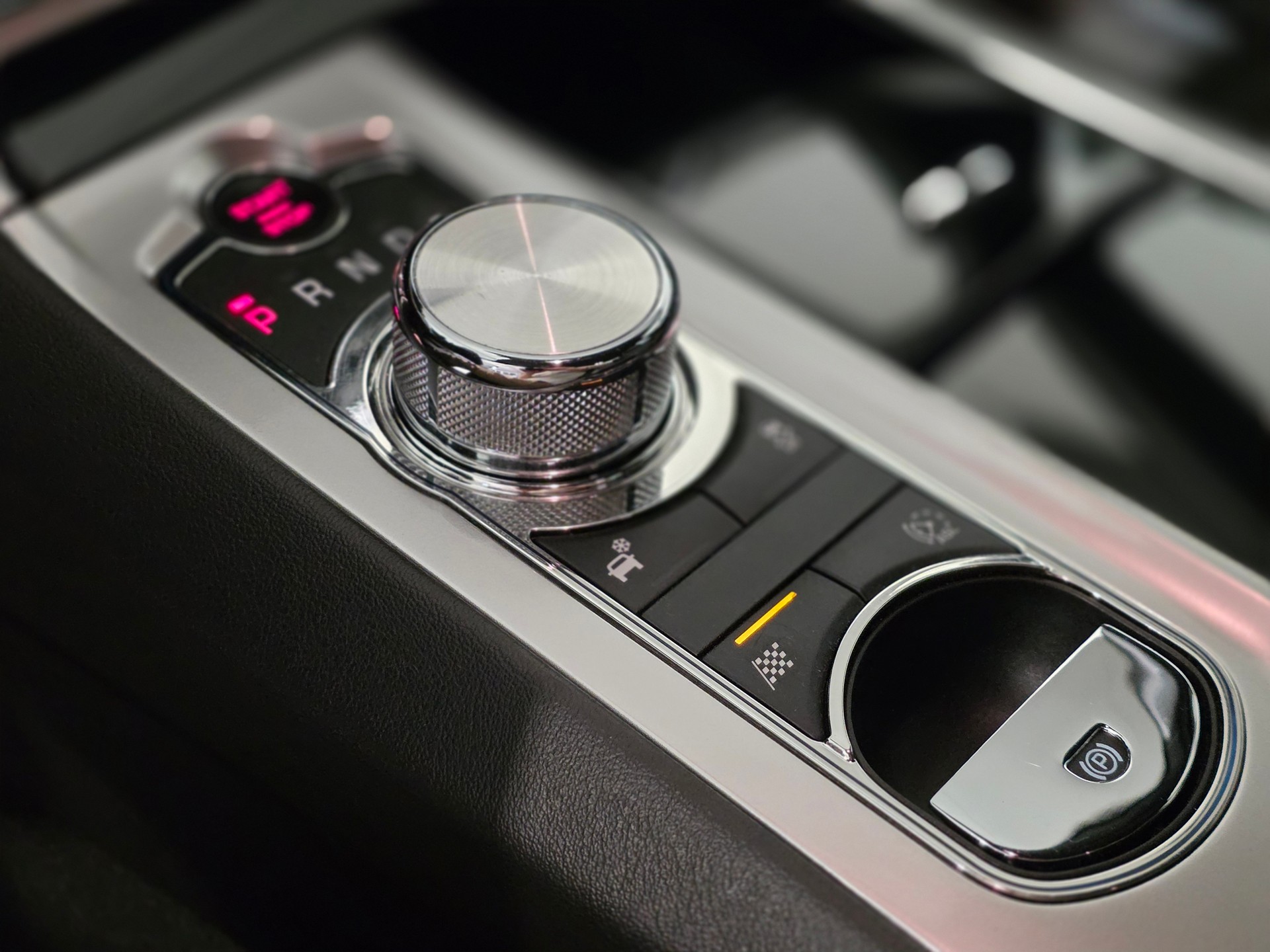 JAGUAR XF 5.0 V8 S/C XFR-S-image-14