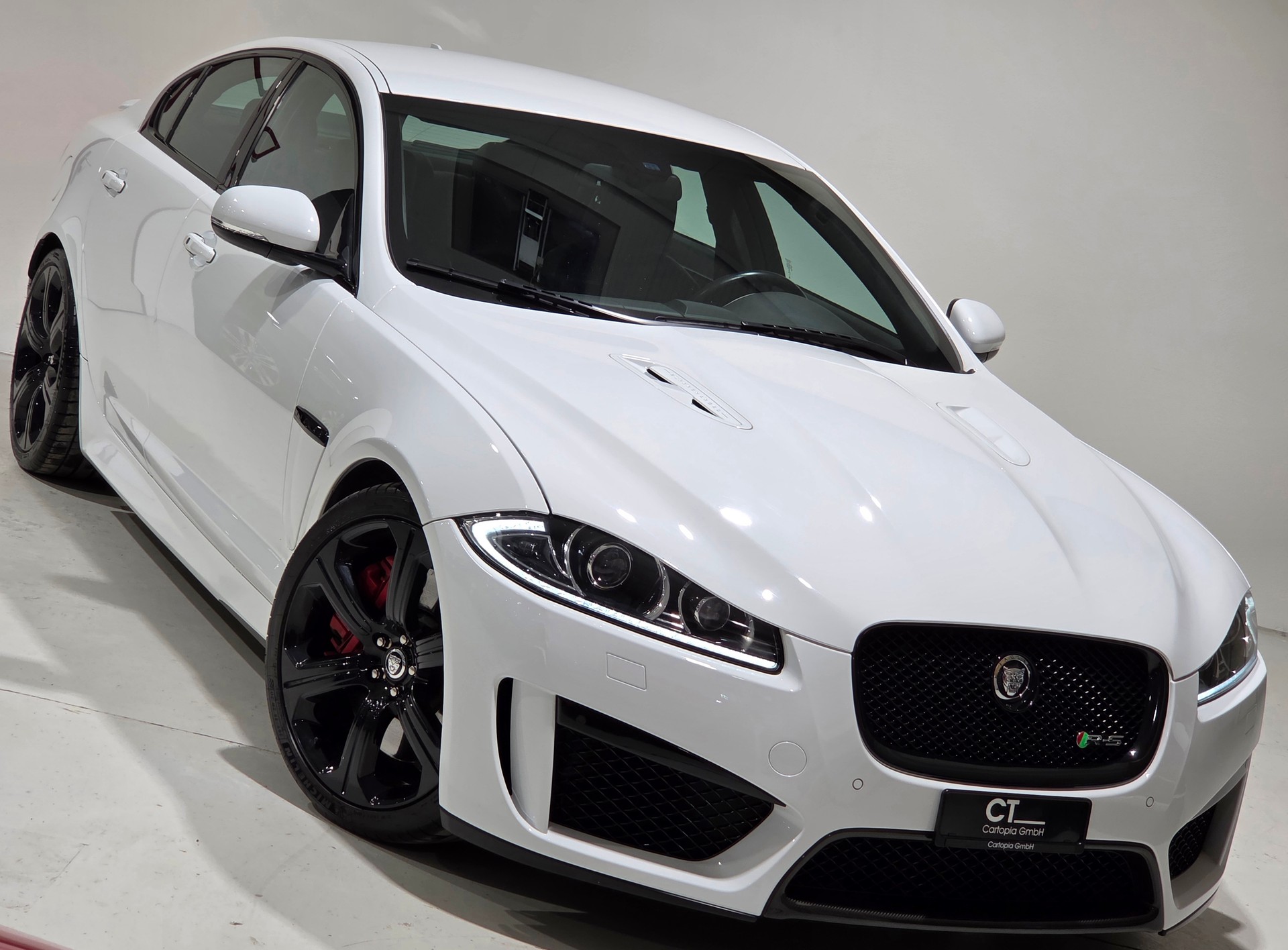 JAGUAR XF 5.0 V8 S/C XFR-S-image-29