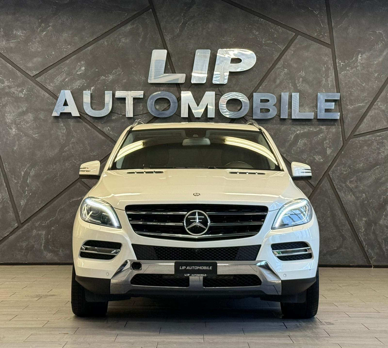 MERCEDES-BENZ ML 500 Executive 4Matic 7G-Tronic-showroom-element-1